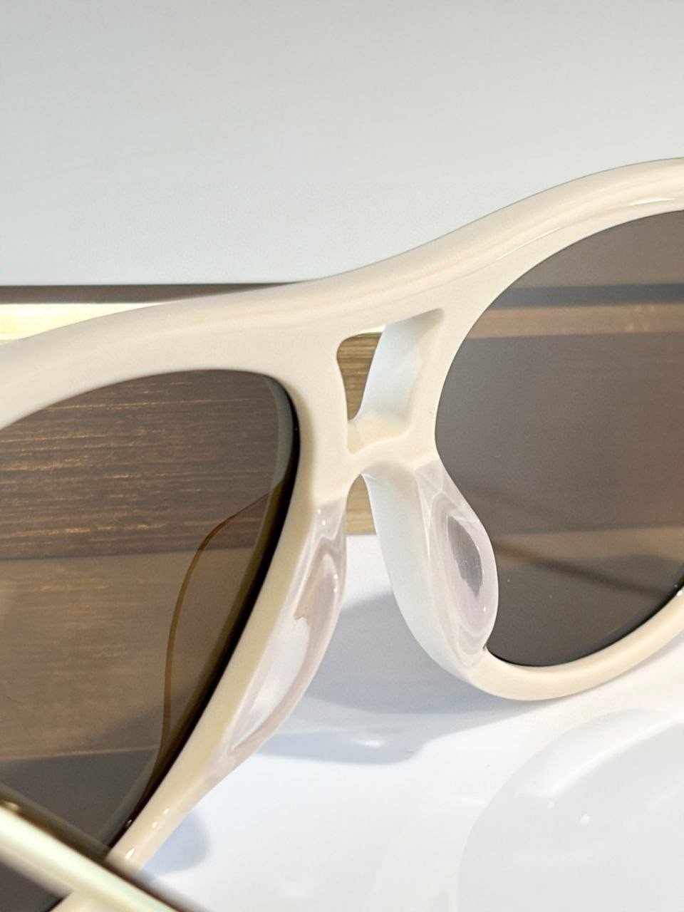 Bottega Veneta BV1418S White Gold Luxury Aviator Cat Eye Sunglasses