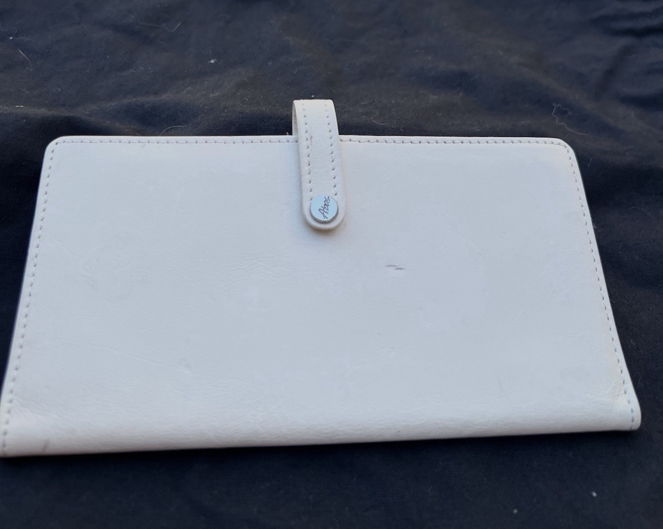 Abas leather wallet