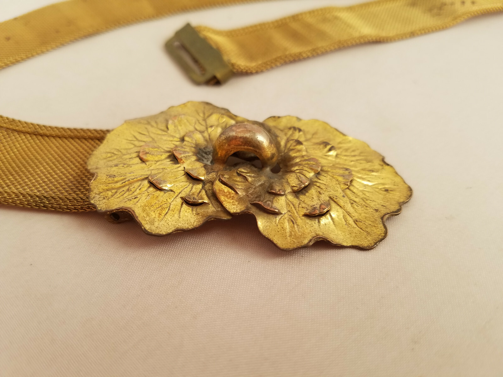 Antique Brass Mesh Belt Art Nouveau Floral Leaf Design Small Waist Natural