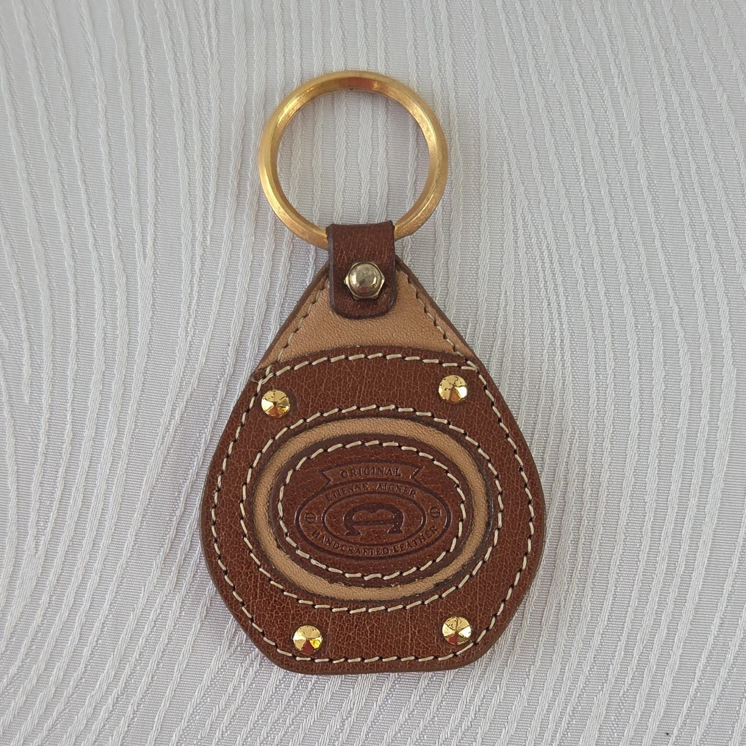 Vintage Etienne Aigner Brown Leather Key Chain w/ Gold-Tone 3 × 2 1/2 In