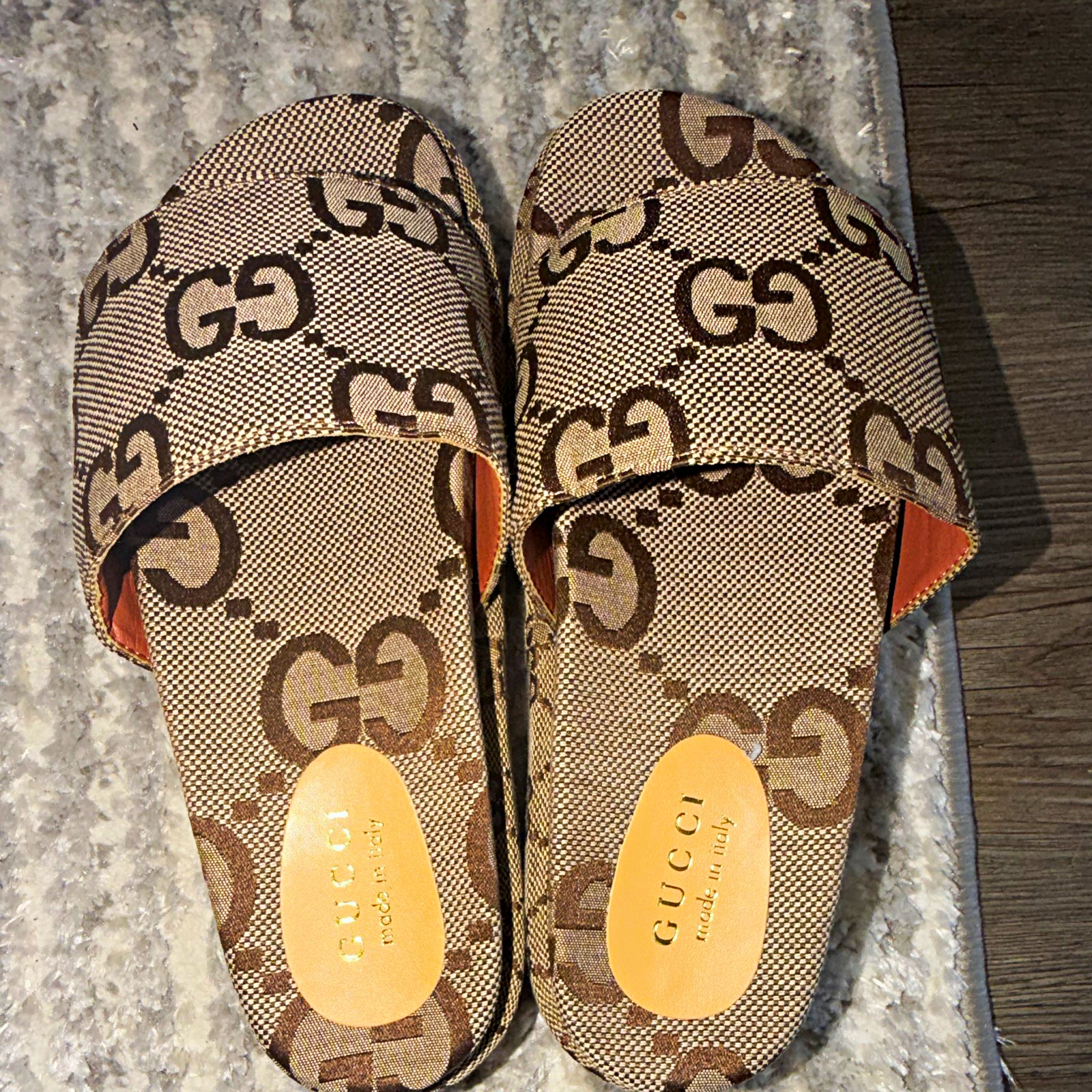 Women’s Sandals 37 US 7