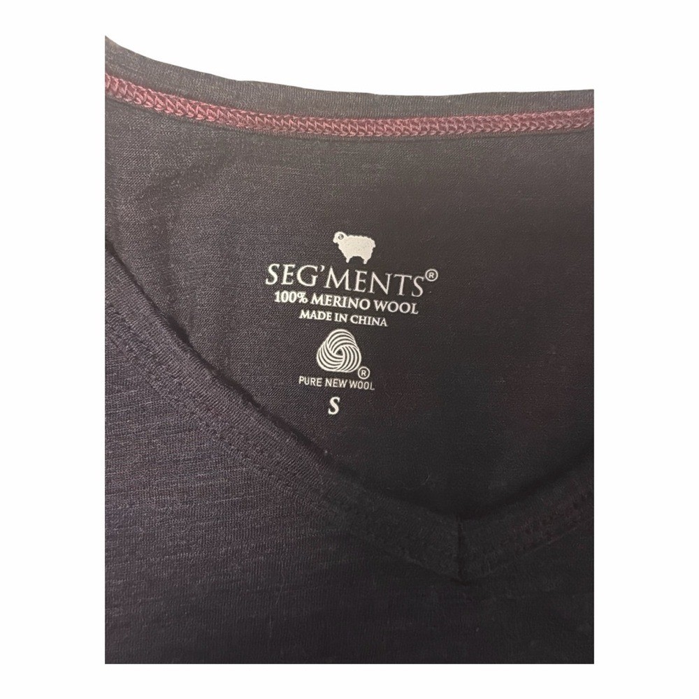 Seg’ments 100% Merino Wool V Neck Lightweight Sweater S