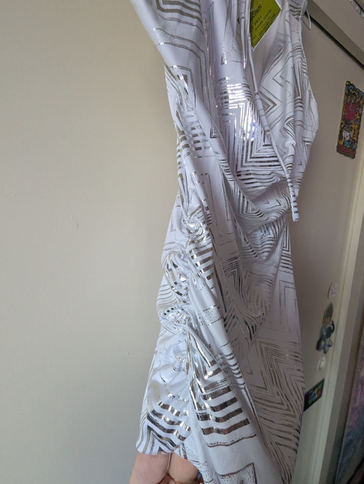 City Halo Geometric Cowl Neck Sleeveless Sheath Dress White/Silver Foil XL