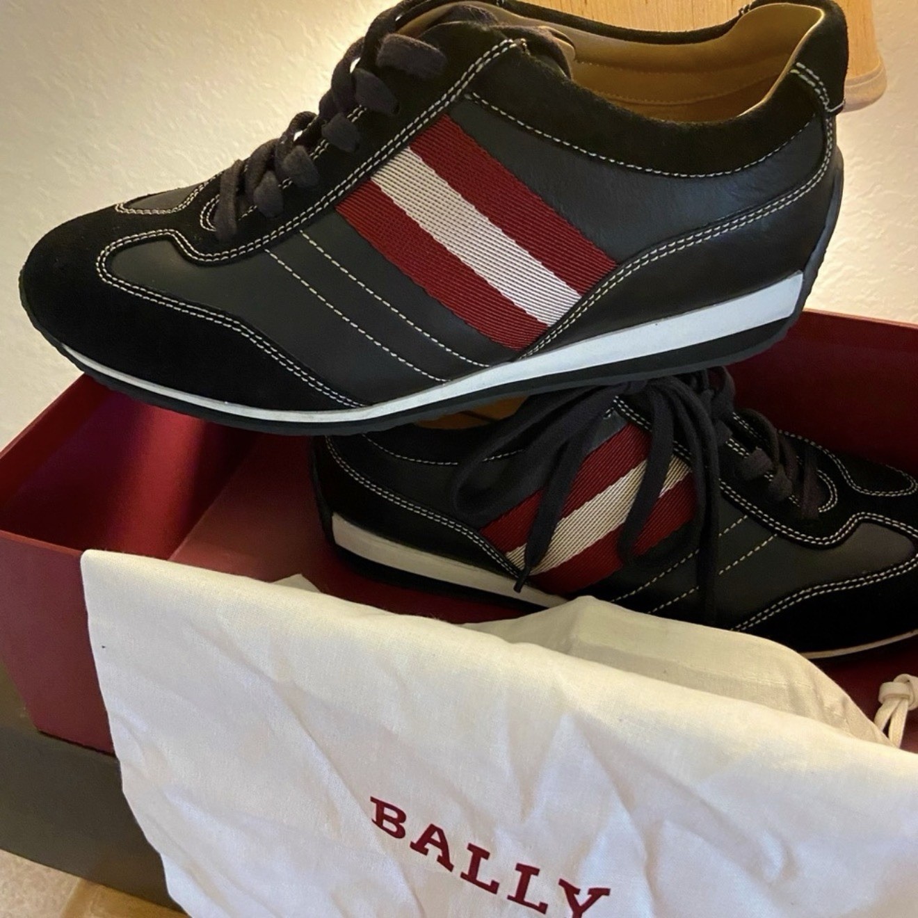 Women’s Bally Low Top Lace-Up leather/Suede Sneakers – Black Red White Striped