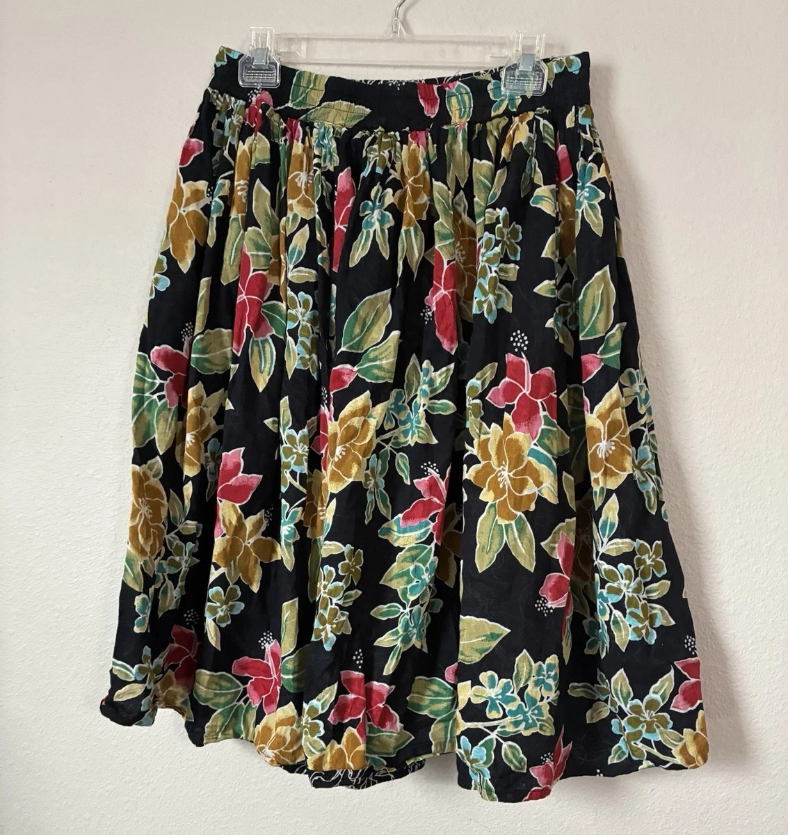 Unbranded Women’s Large Reversible Flowered Skirt