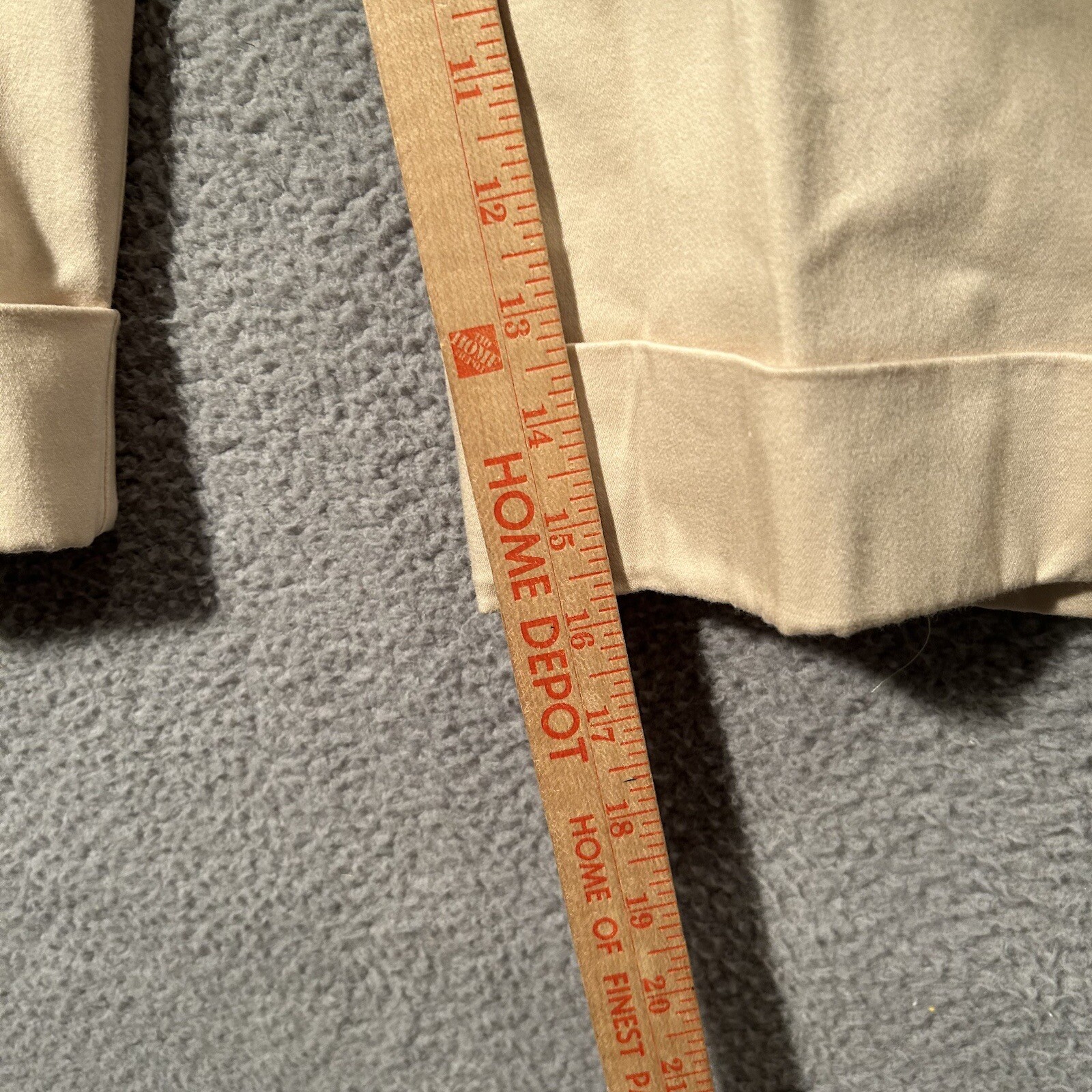 Button Strap Flat Front Chino Shorts Women’s M Beige