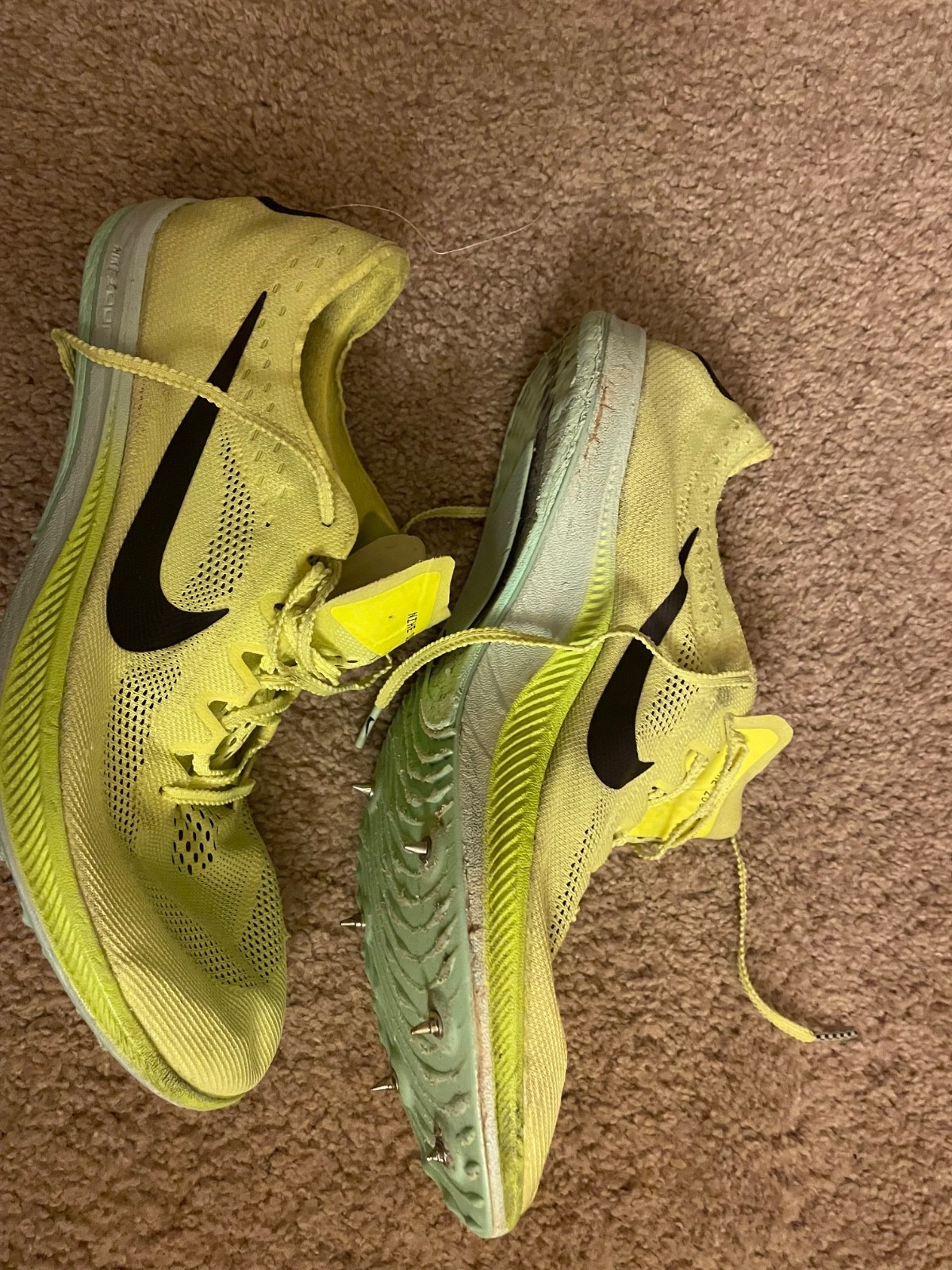 Size 12.5 – Nike ZoomX Dragonfly Volt Mint Foam