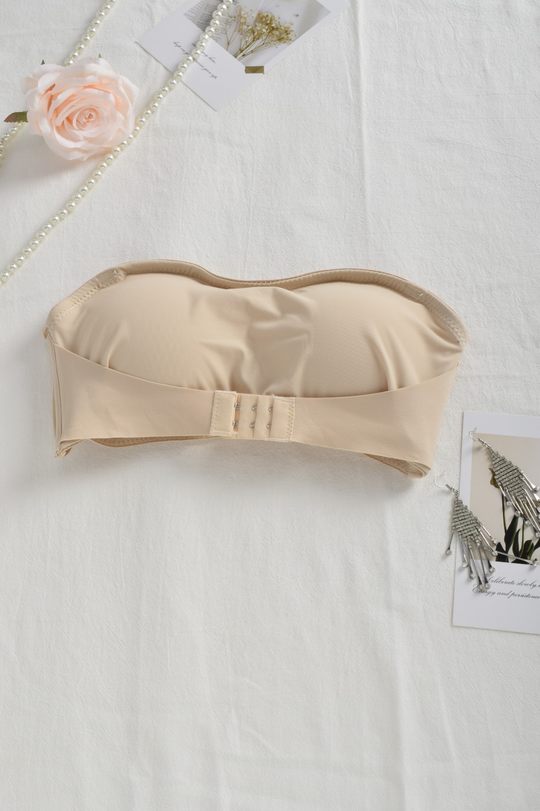 3 Pack Strapless Wireless Bra Anti-Slip Bandeau Front Closure Padded Bralette