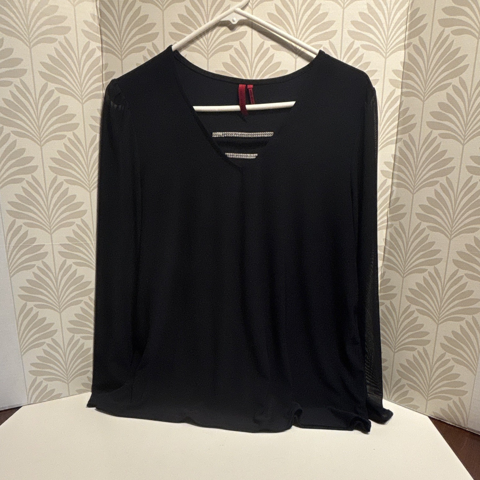 Love Scarlett Black Mesh V-Neck Pullover Top Sheer Long Sleeve Rhinestone L