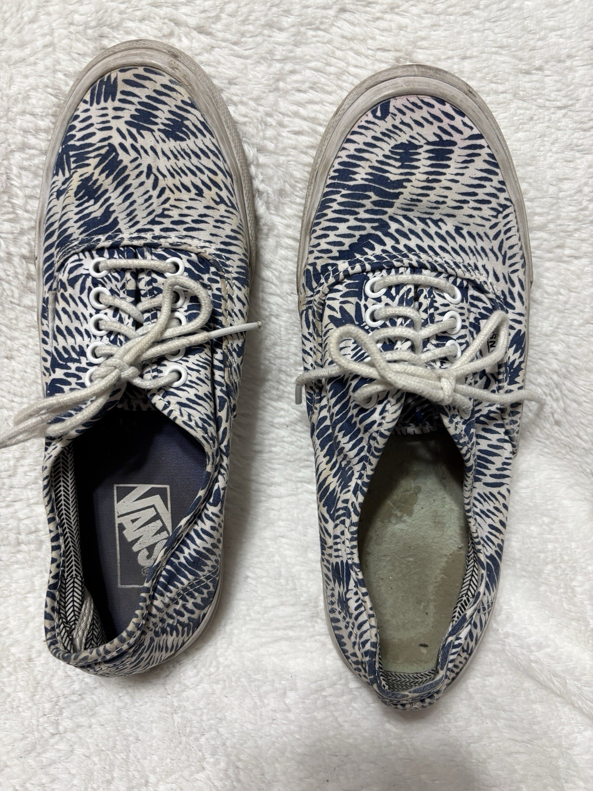Vans off the wall Unisex Lace Boarding shoes US Men 6.5, Women 8 Blue/White