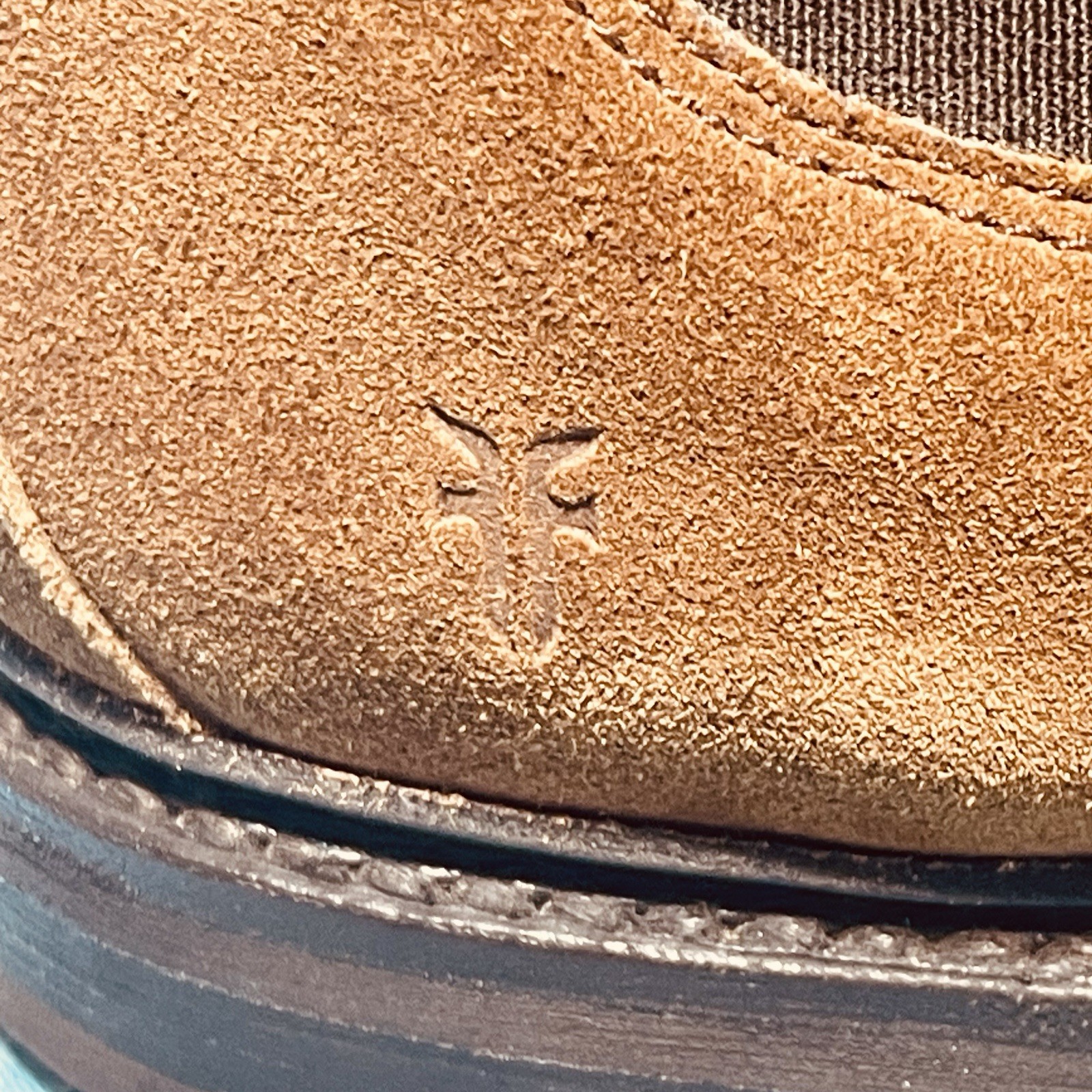 Frye Seth Chelsea Boots Men’s 8D Chestnut Suede Brown Elastic Gore Side Panel