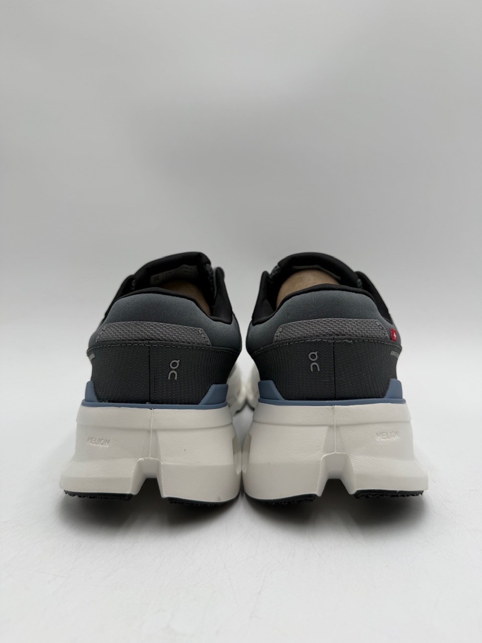 ON CLOUDRUNNER 2 Men’s NEW Athletic Sneaker Alloy/Chambray Multiple Sizes