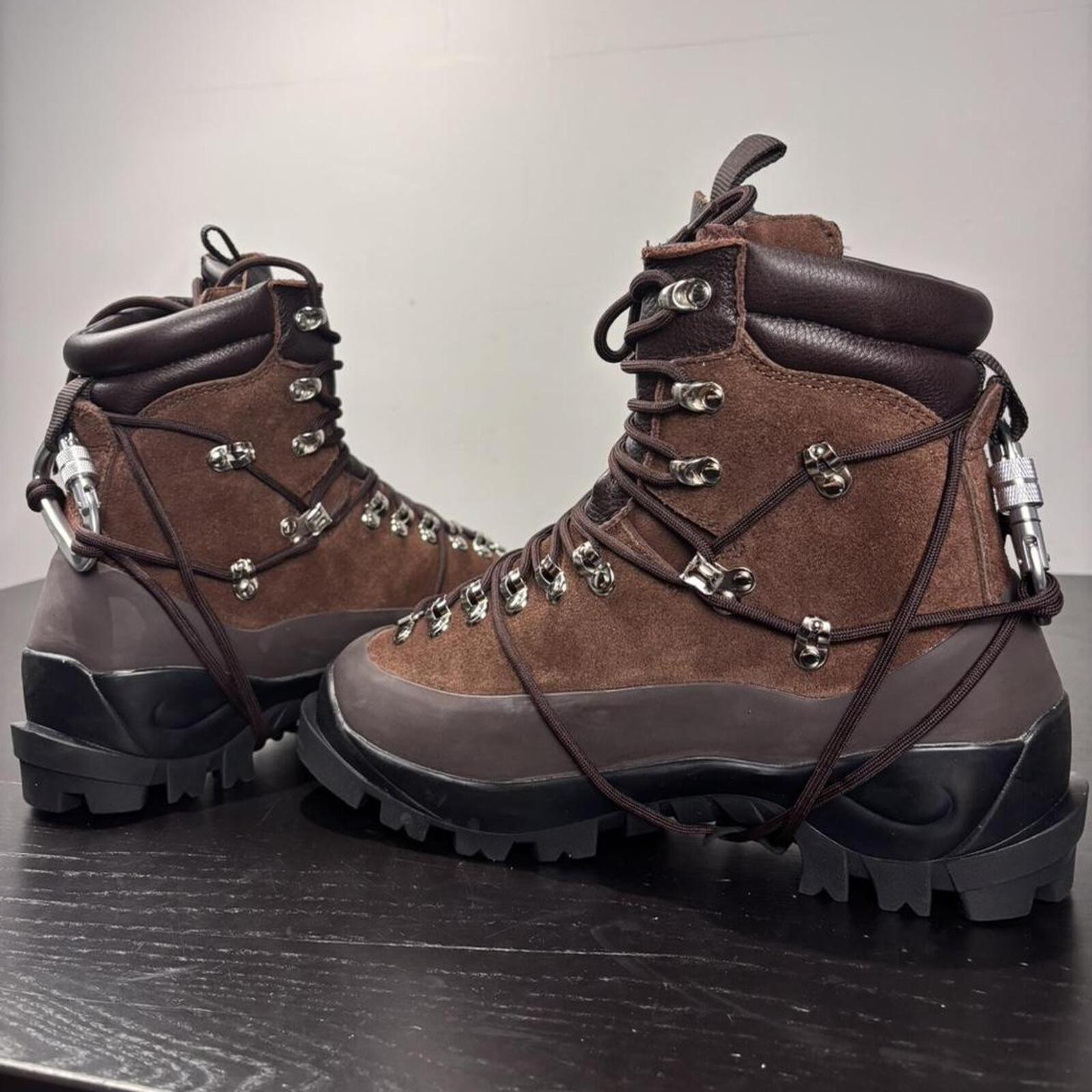 Heliot Emil Hiking Boots Size 42 / US 9