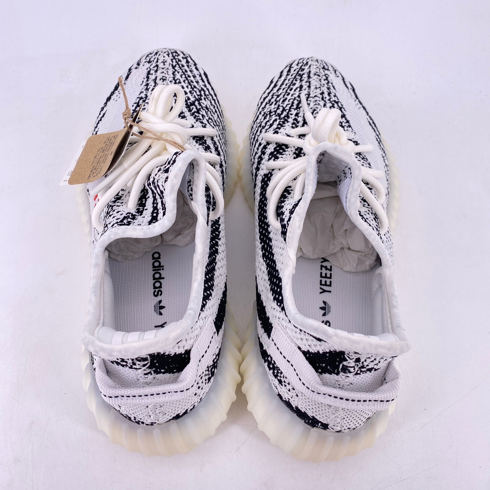 Yeezy 350 v2 “ZEBRA” 2022 – Size 8.5 – cp9654 (15647-4)