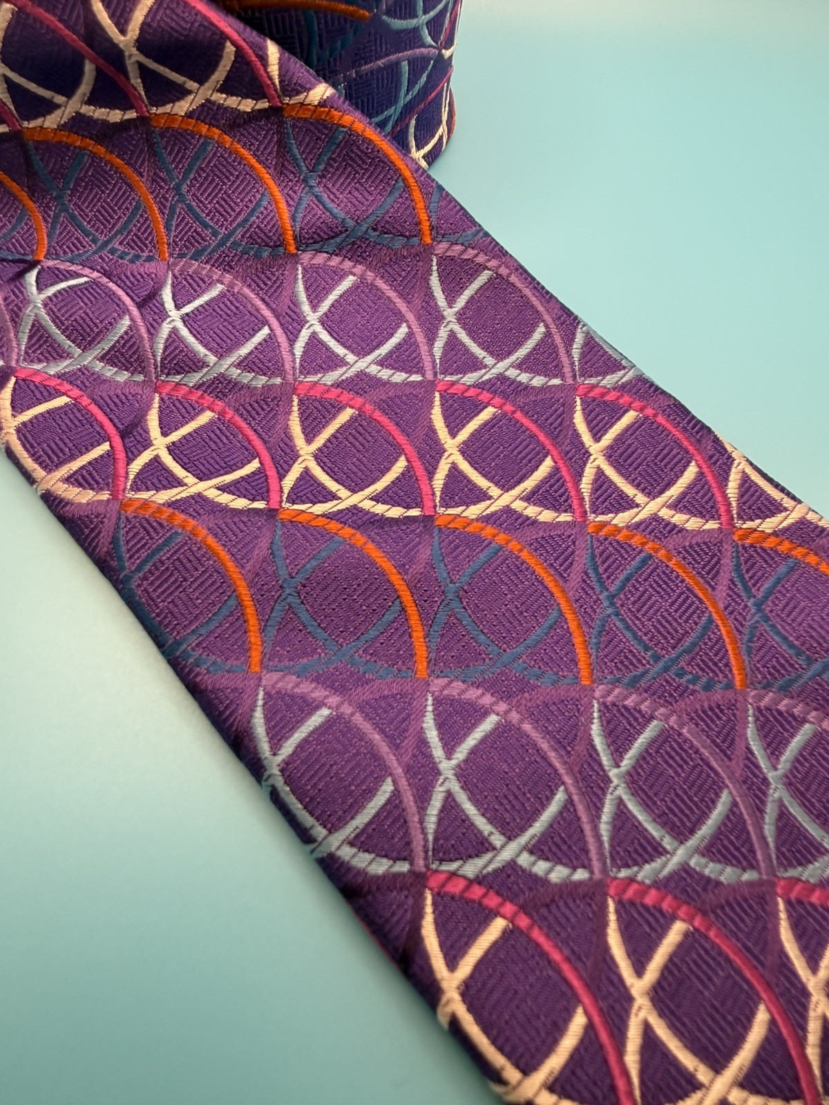 Paul Fredrick Silk Tie Necktie Purple Club Crest Heraldic Made in Italy 58×3.25