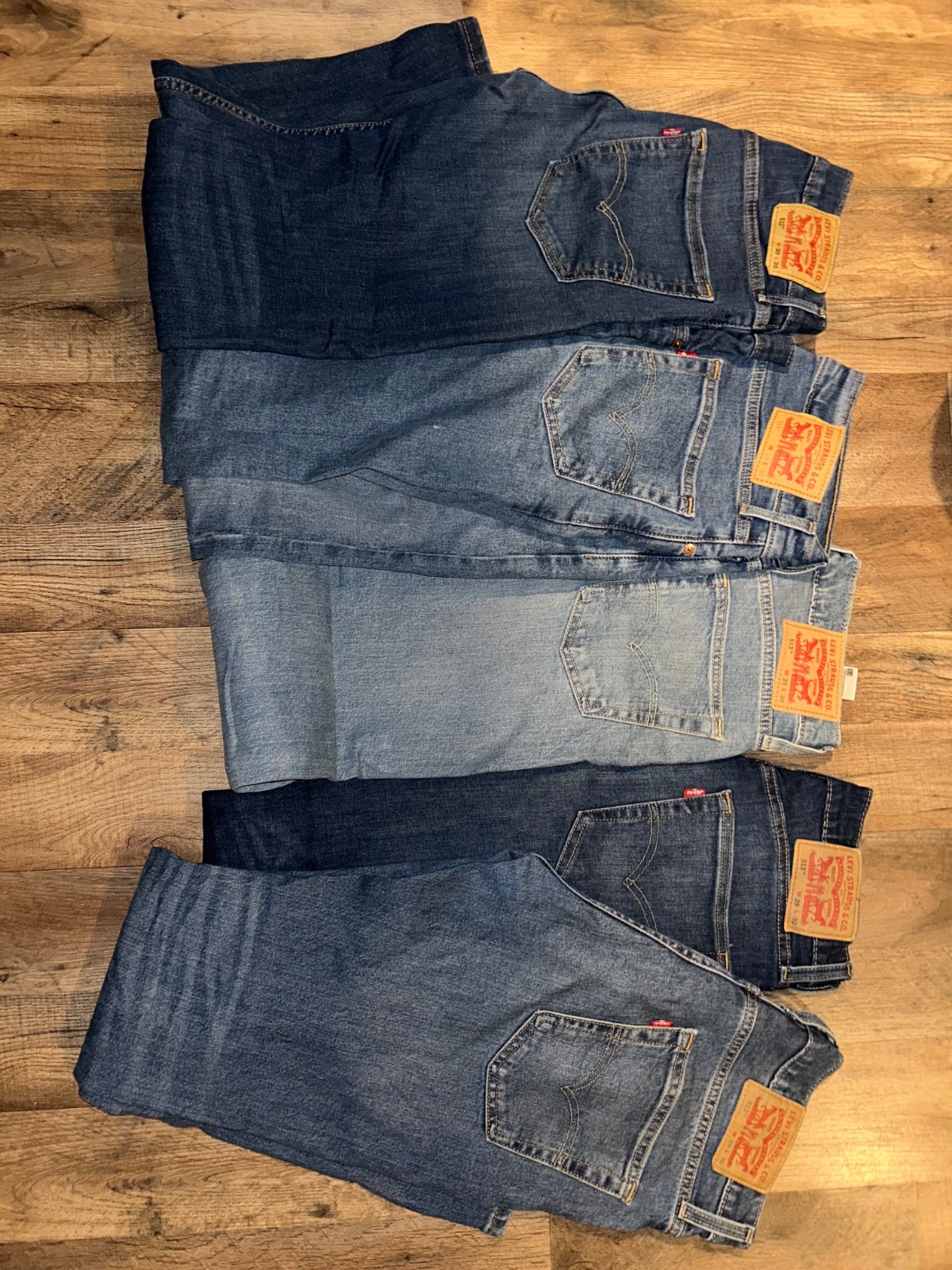 Levis men’s Slim Straight 513 LOT