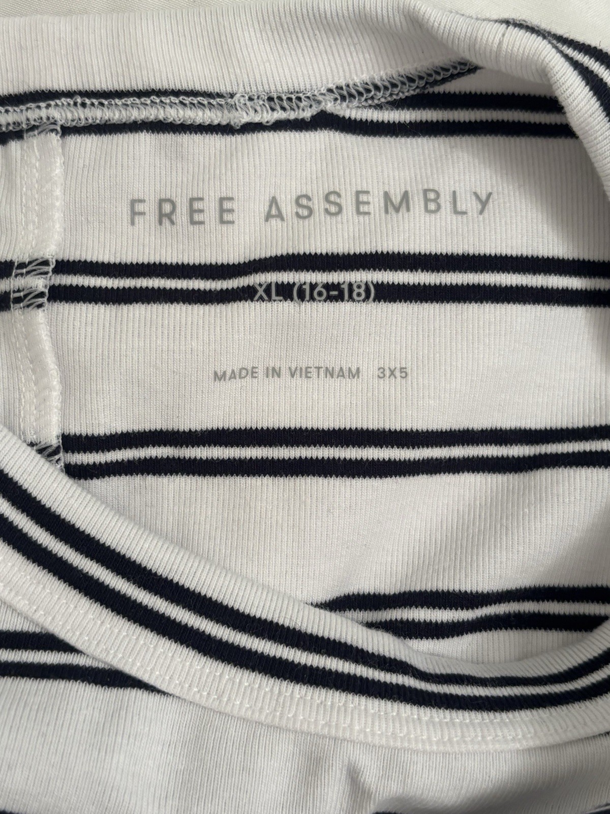 Free Assembly Girls XL (16-18) White/Black Striped Crew Neck Short Sleeve Tee