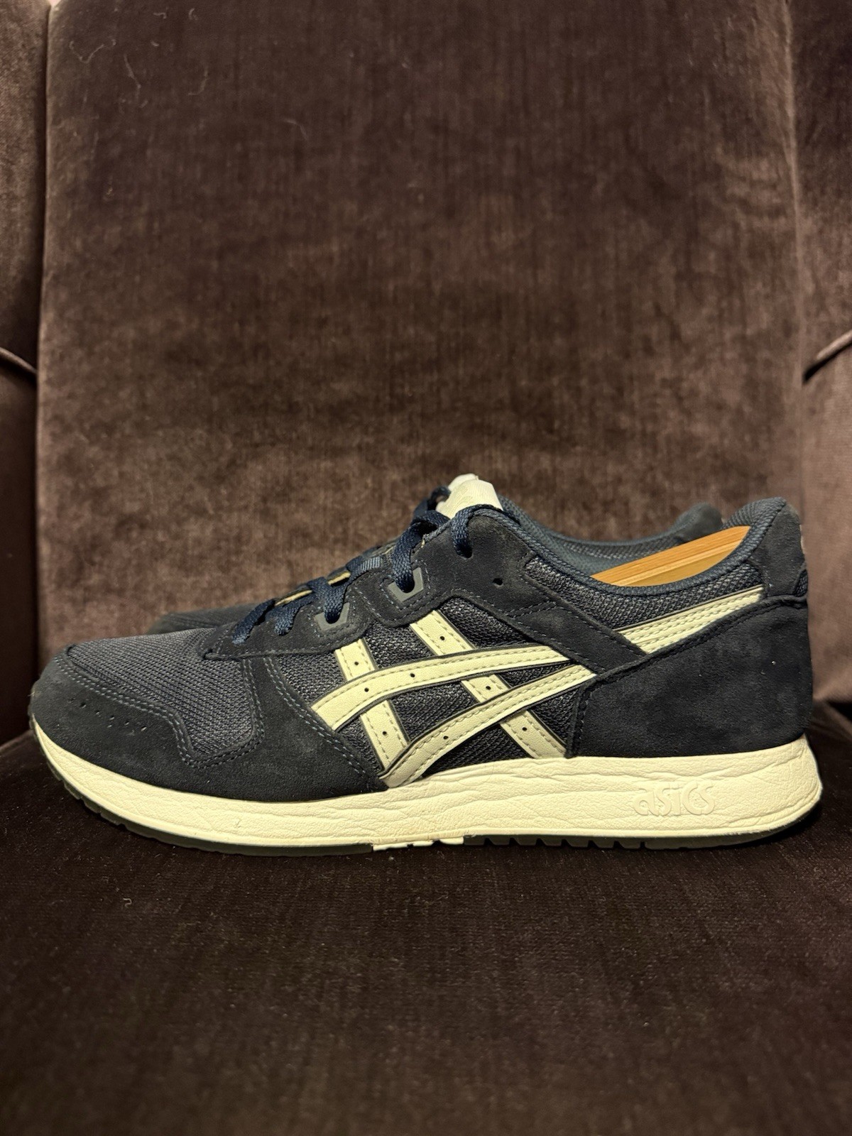 Asics Lyte Men’s 9.5 Classic Casual Athletic Midnight Navy/Sheet Rock Sneakers