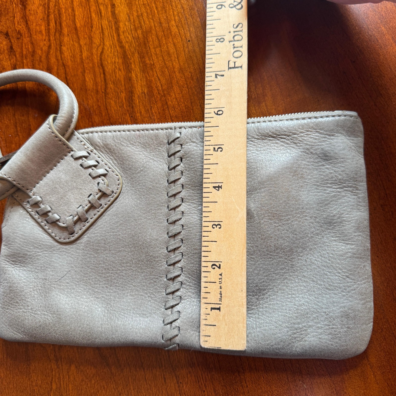 Hobo International Sable Gray Leather Wristlet Clutch Circular Handle Zip Wallet