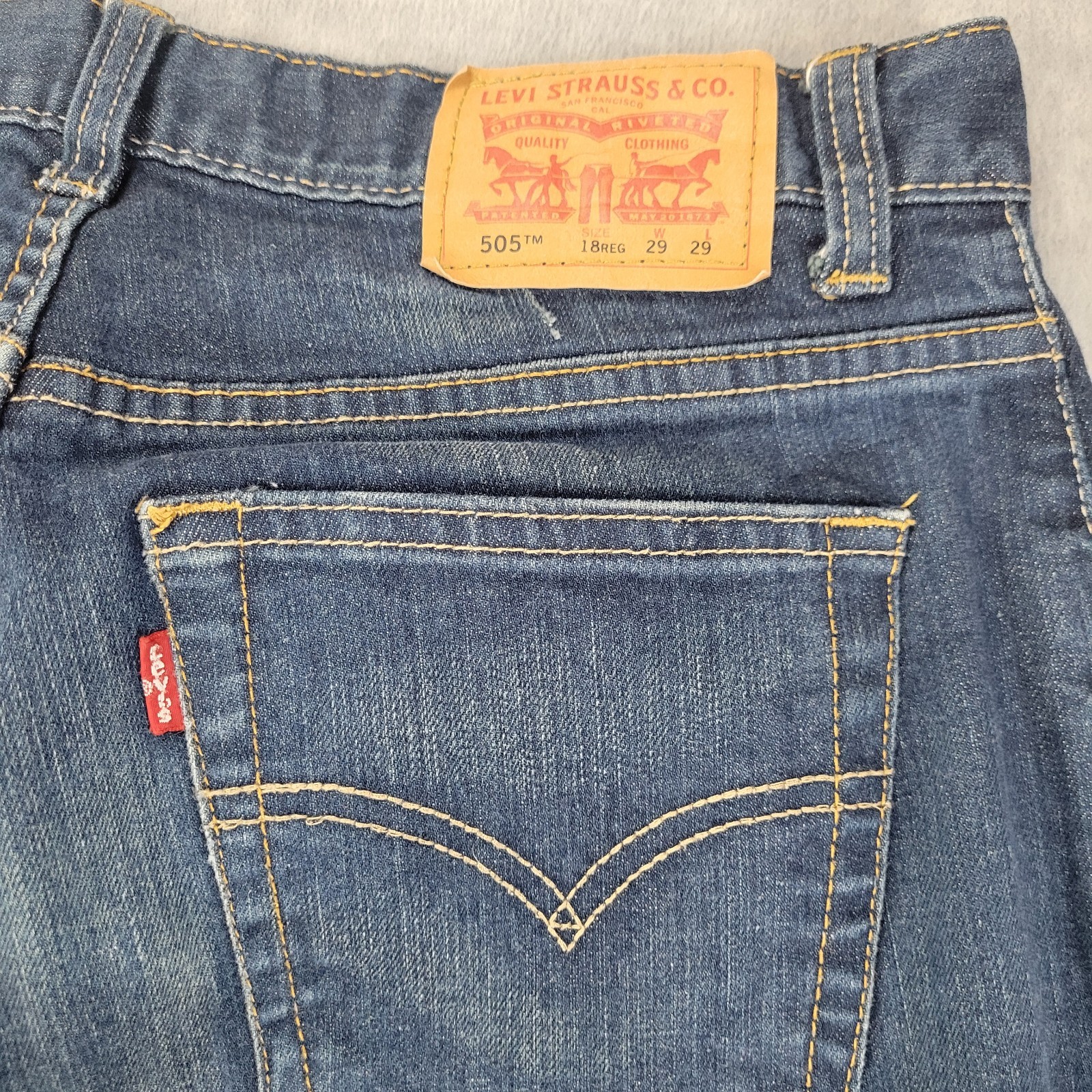 Levi Strauss Levi’s 505 Jeans Blue Denim Boys 18 Reg 29×29