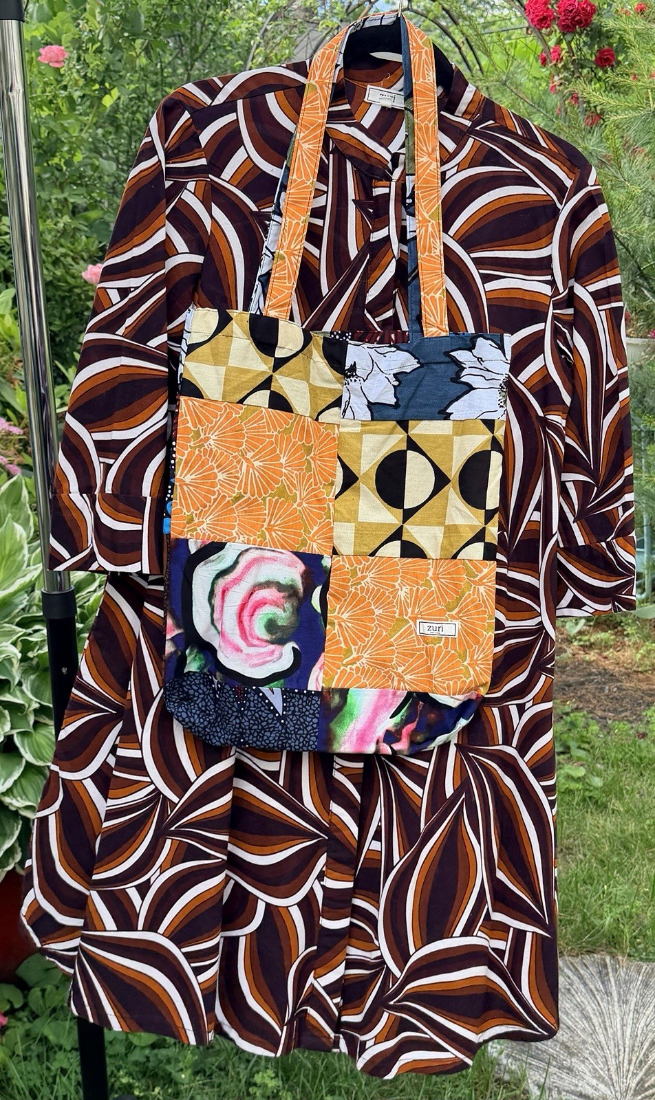 Zuri Kenya dress, Size Small: Comes With Zuri tote