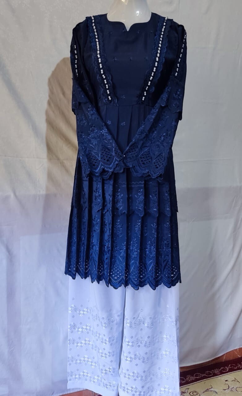 afghan TWO DAMANA clothes for women with deference colors.