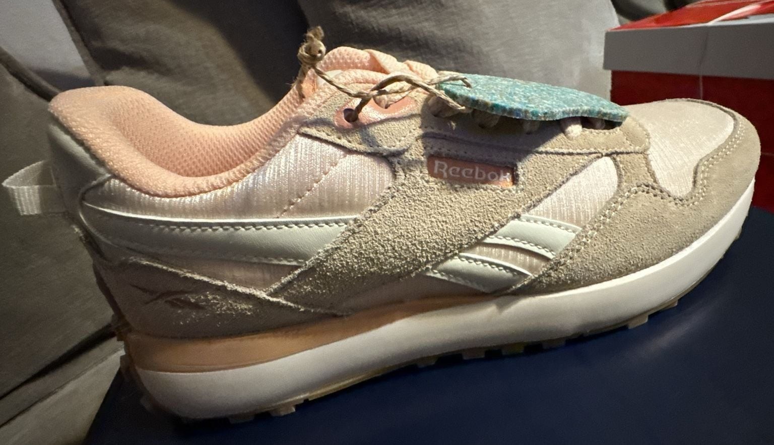 Reebok Classic Leather Legacy AZ Women’s Size 8.5M Sneakers