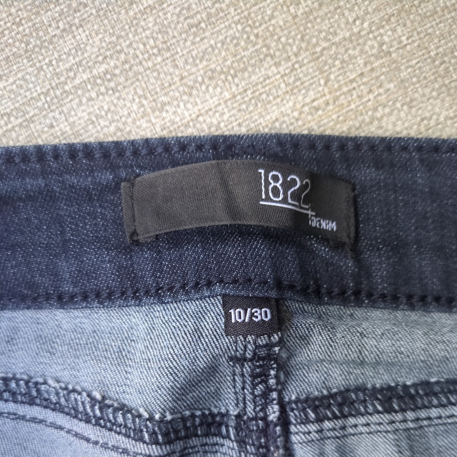 1822 Denim Butter Soft Vintage Flare Jeans Size 10/30 CJ8C1588A3 Stretch NEW