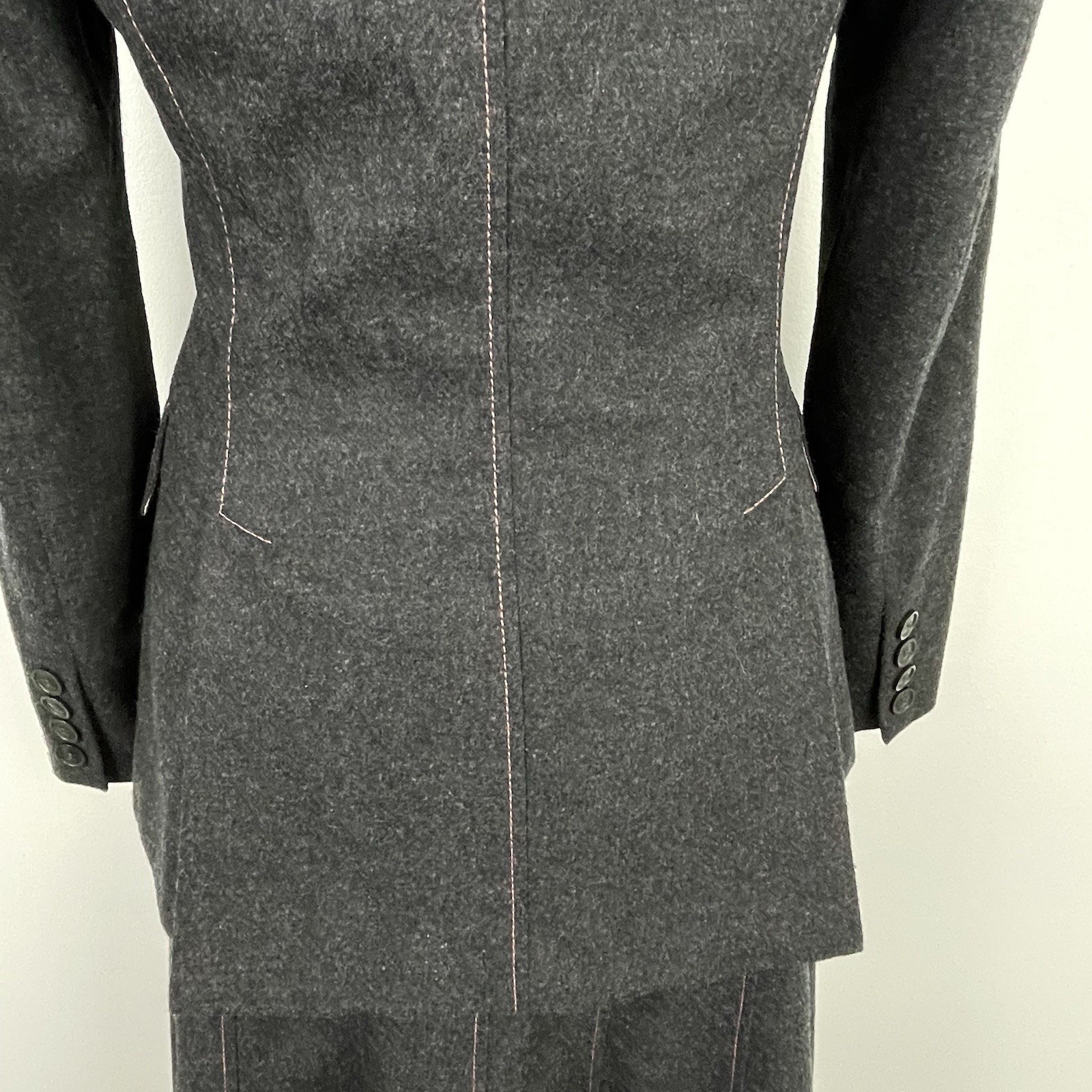 LK Bennett grey wool skirt suit size 8 (check measurements in description)