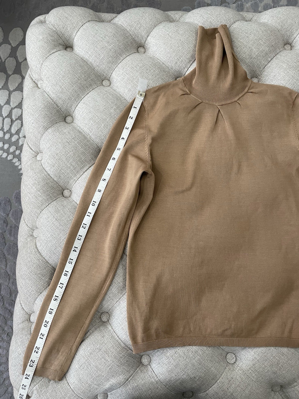 Ann Taylor Turtle Neck Silk/Nylon Top Tan Sz M