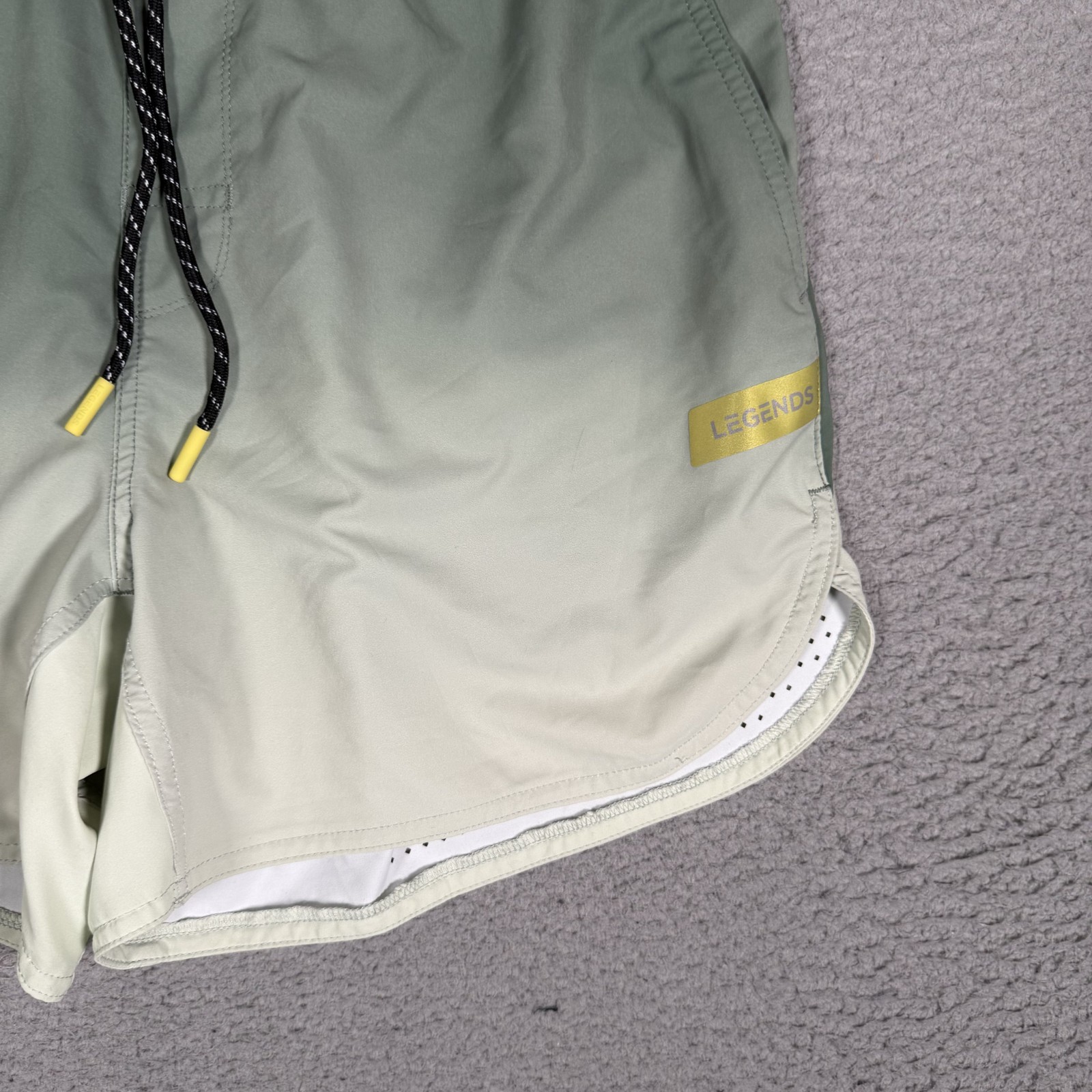Legends Shorts Mens Medium Gray Ombre Luka Elastic Waist Drawstring Running Gym