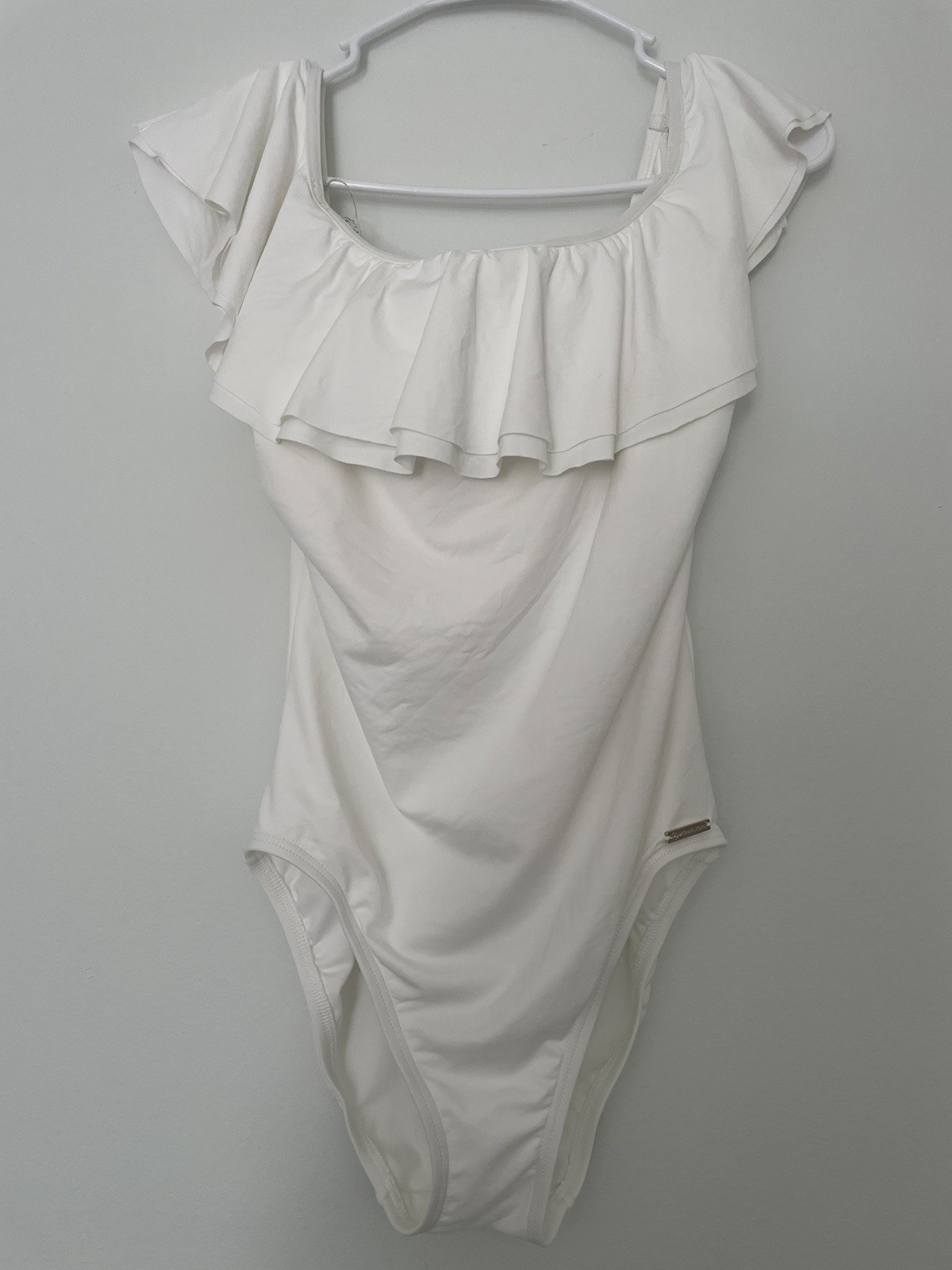 Michael Kors White One-Piece Swimsuit Ruffle Off Shoulder Women’s Size 10