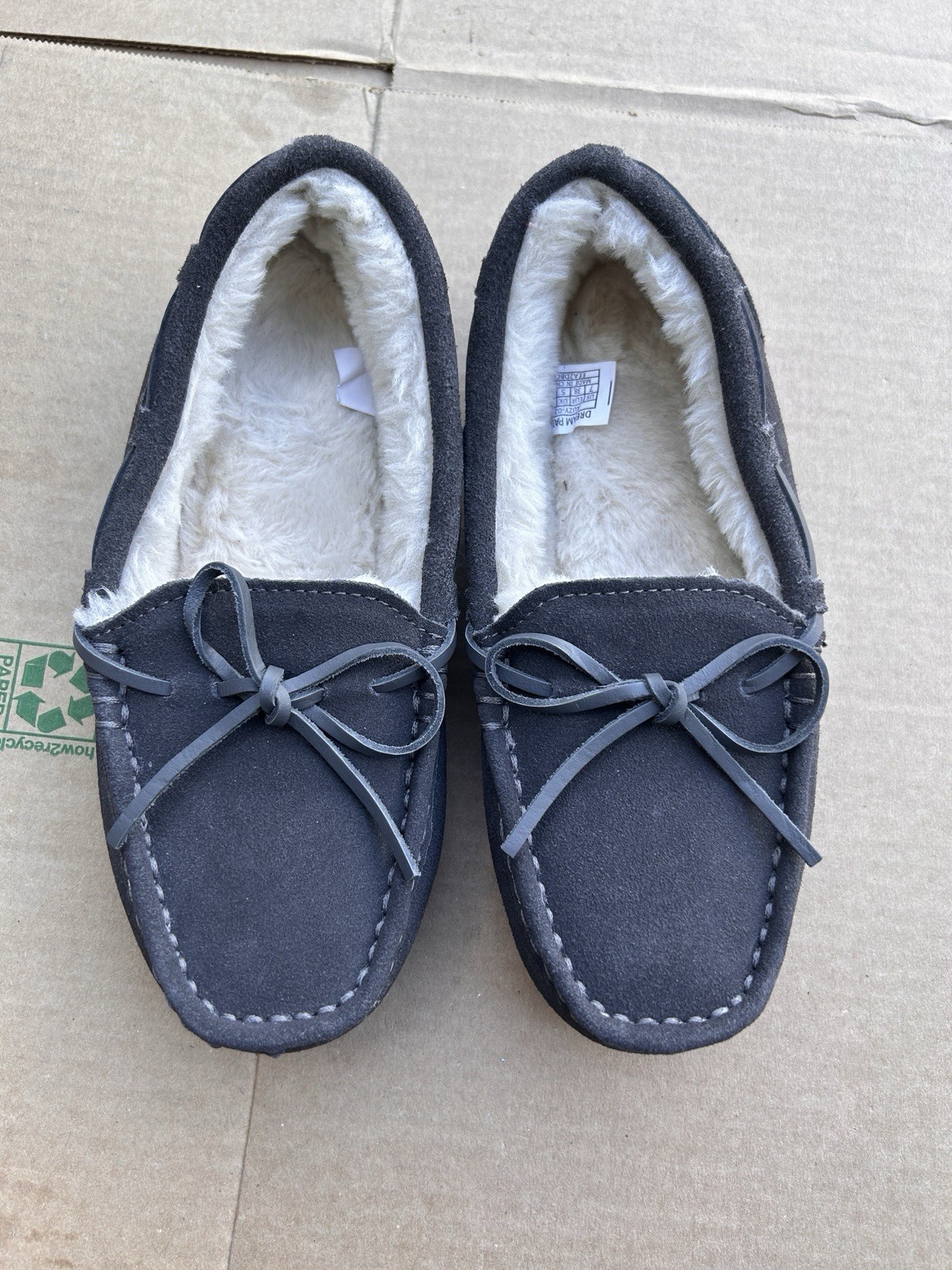 DREAM PAIRS Women Comfort Moccasin Slides Fur Lined House Slippers – Gray 7M