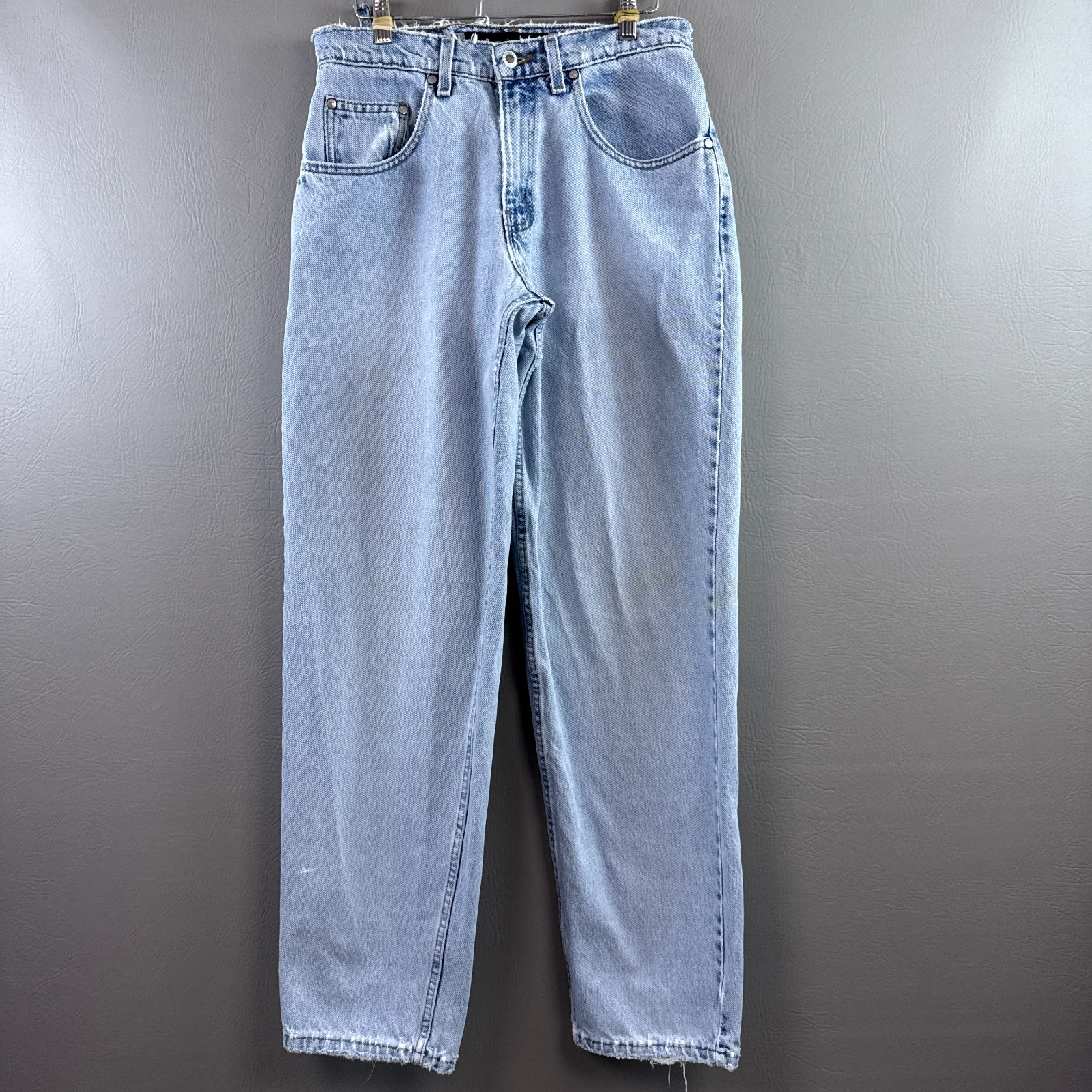 Vintage Levis SilverTab Jeans Mens 30×32 Blue Baggy 90s Made USA Thrashed Faded