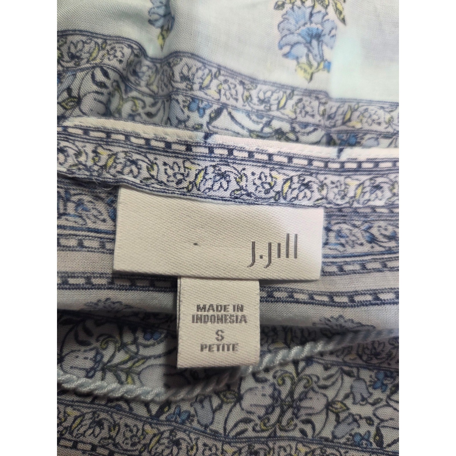 J. Jill Blue Floral Tencel Lyocell Tunic Petite Small Sheer Tassel Tie V-Neck