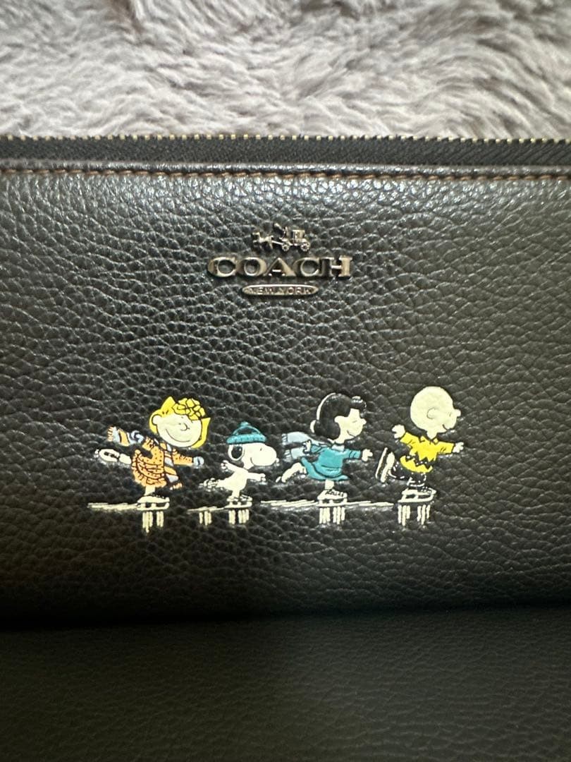COACH Snoopy Embroidered Long Wallet Black