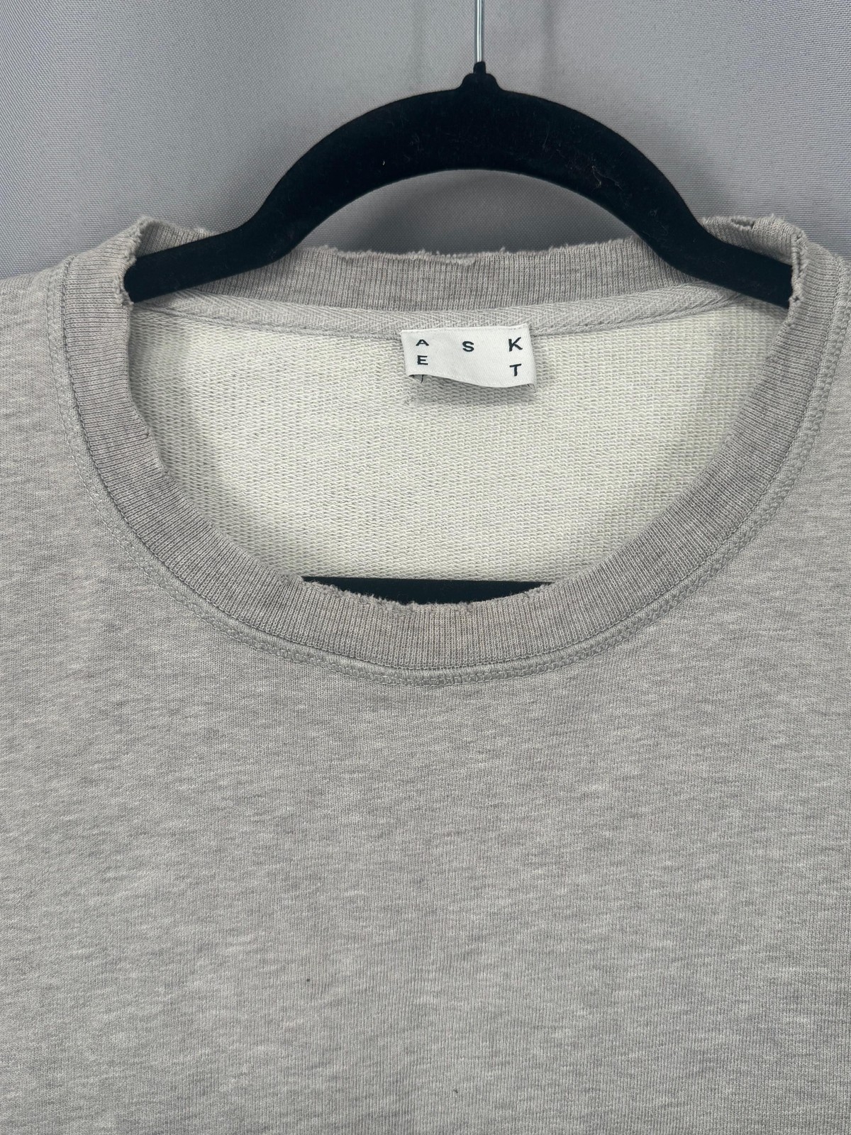 ASKET Sweatshirt Mens Large Gray Crewneck Pullover 100% Cotton Fleece Portugal