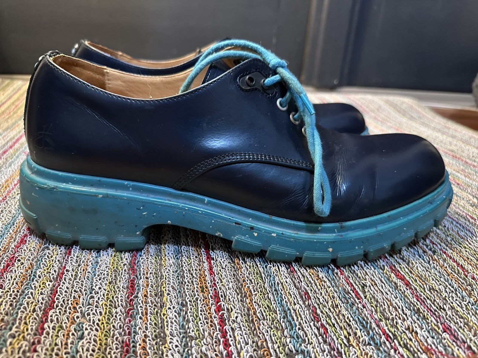 Fluevog EXCELLENT Official Tuesday Classic everyday blue/turquoise derby -12