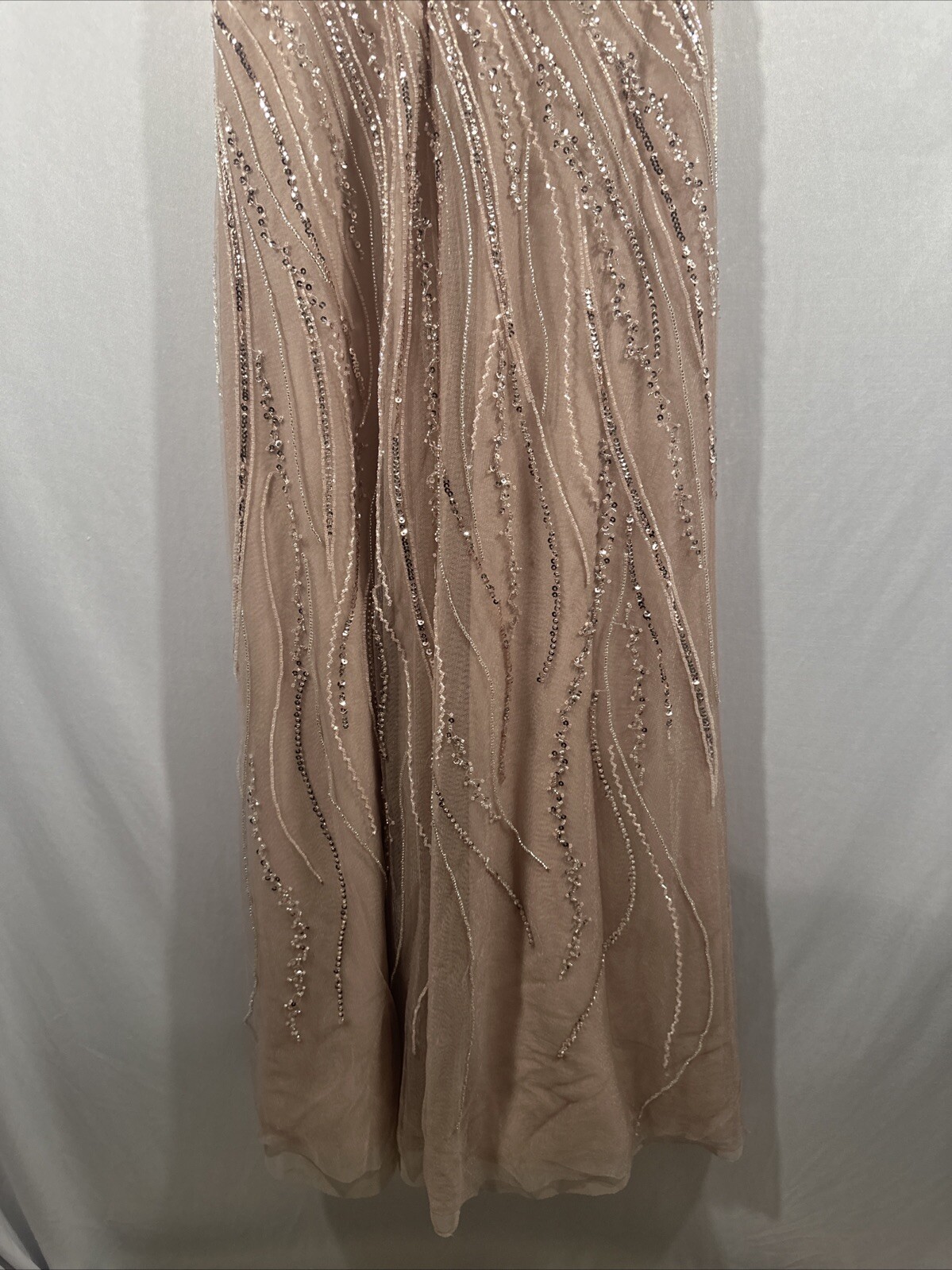 NEW $379 Xscape [ 6 ] V Neck Beaded Chiffon A Line Gown In Blush Pink #J501