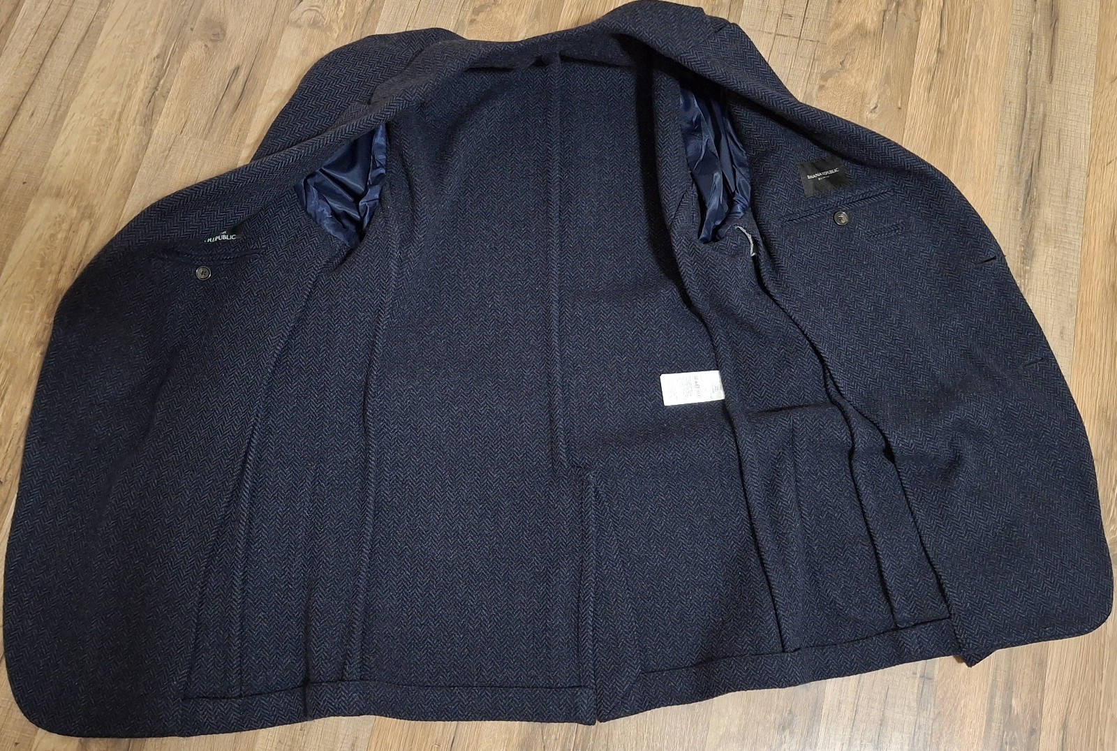 Banana Republic Mario Bellucci Italian Wool Blazer Sport Coat Navy 40L Slim
