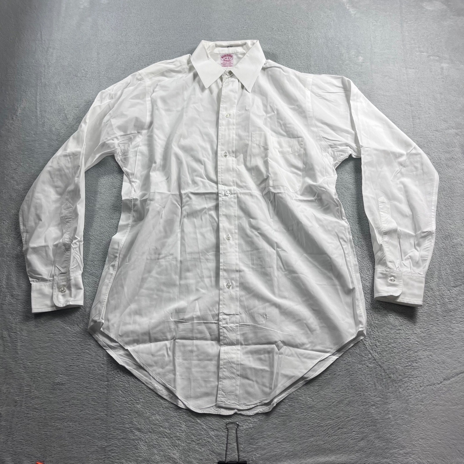 Brooks Brothers Makers White Cotton Dress Shirt Mens 14.5-2 Made in USA Pocket
