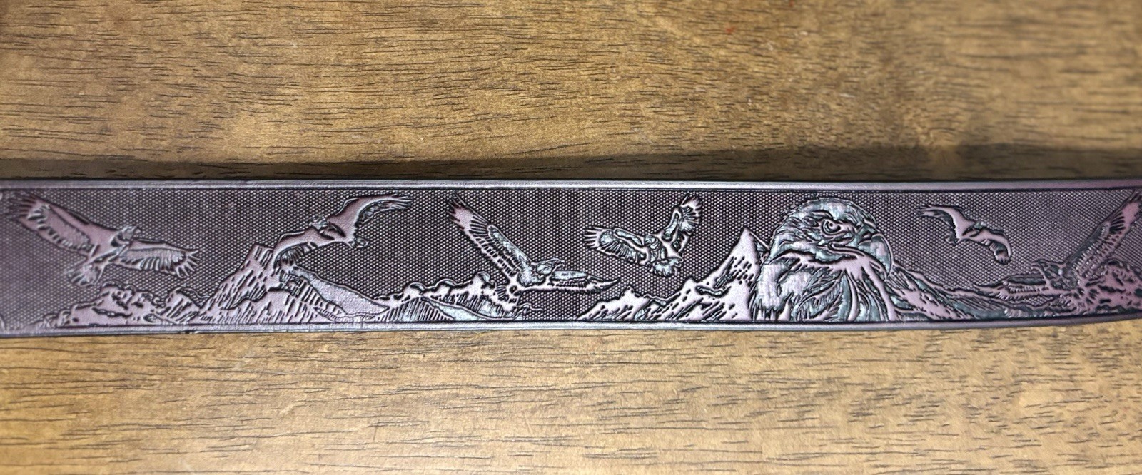 Canyon Sky Burgundy Embossed Belt Sz 37-38 1-3/8”Wide Mtn Scene NWOT