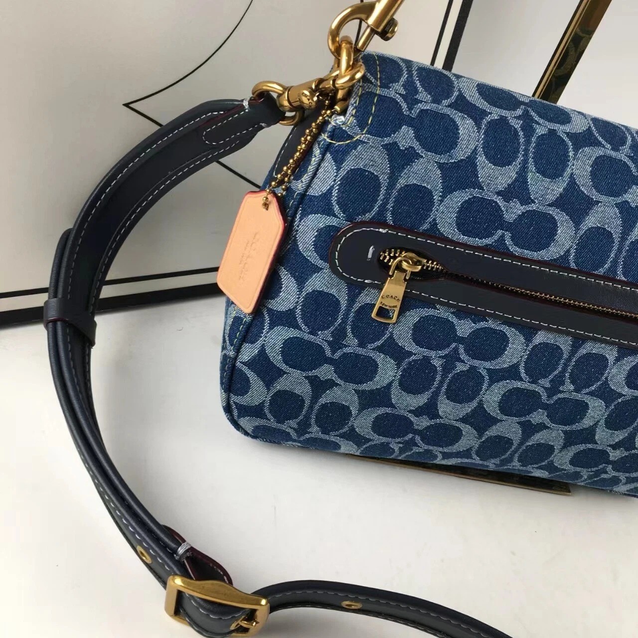 Model Number CA105 Soft Tabby Shoulder Signature Denim Leather Blue Outlet