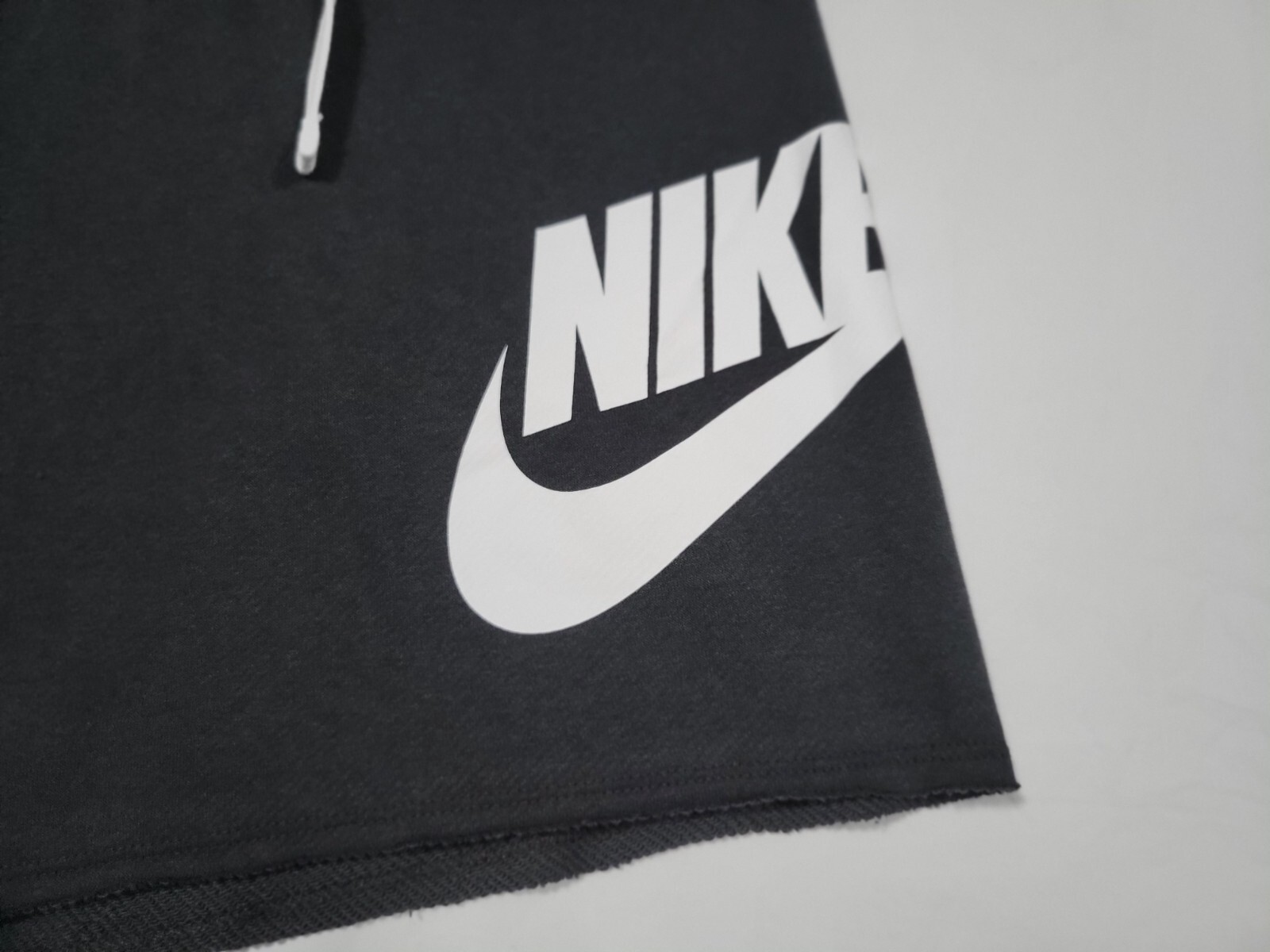Nike Mens Sportswear Alumini Shorts Soft French Terry DX0502-010 Black-white