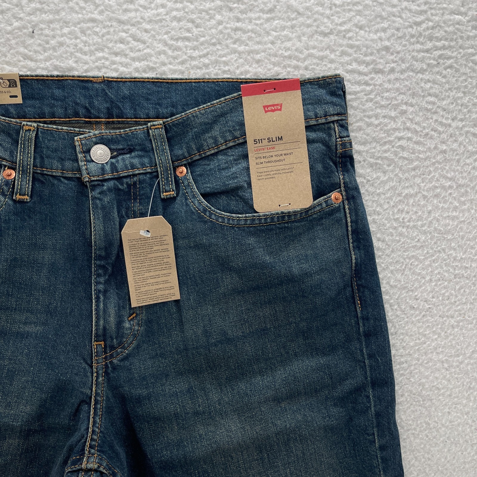 Levis 511 Jeans Mens 34×32 Blue Slim Fit Dark Wash Stretch Preppy Grunge NEW