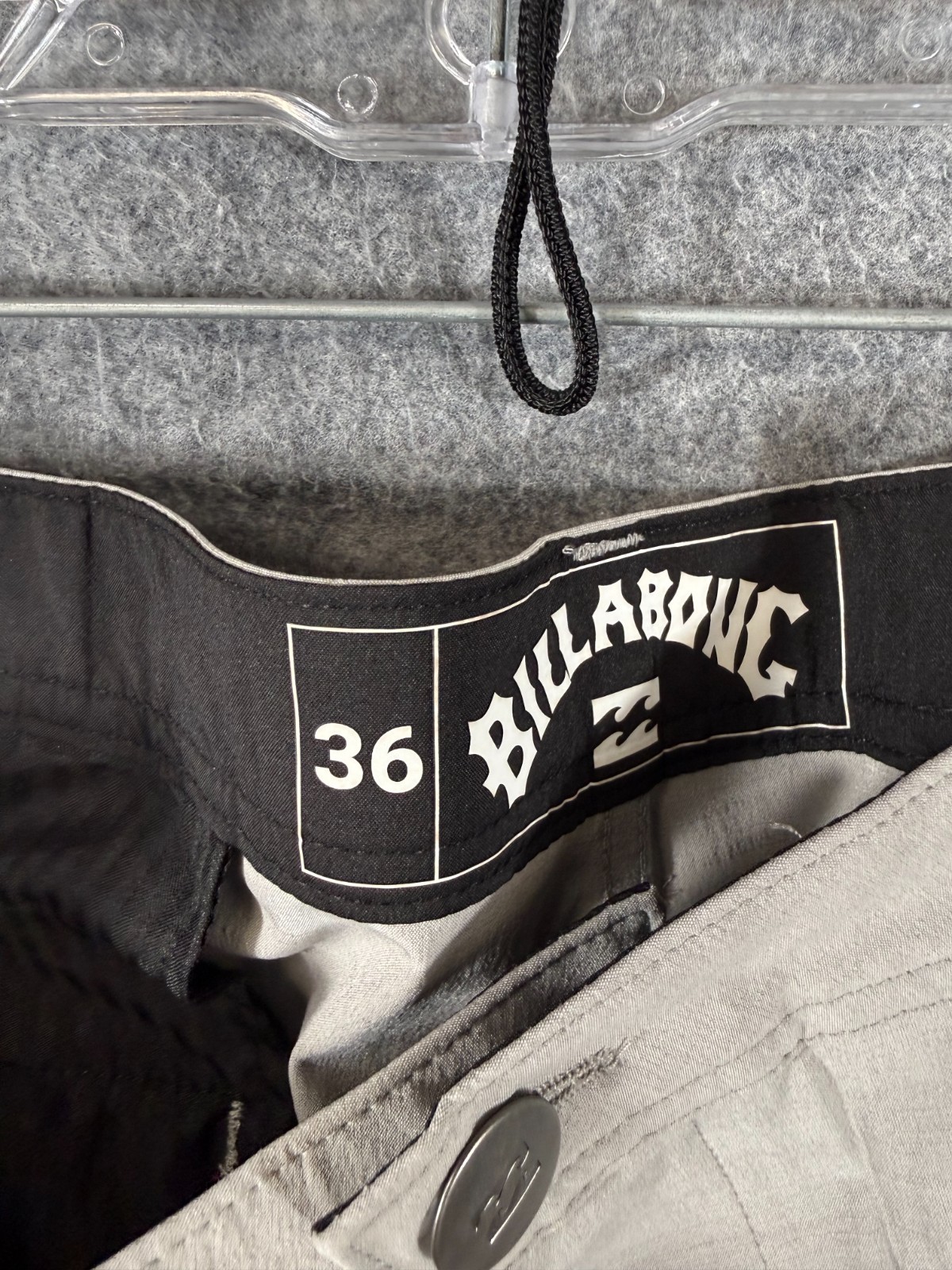 Billabong Hybrid Shorts Mens 36 Light Gray Flat Front Performance Stretch NWT