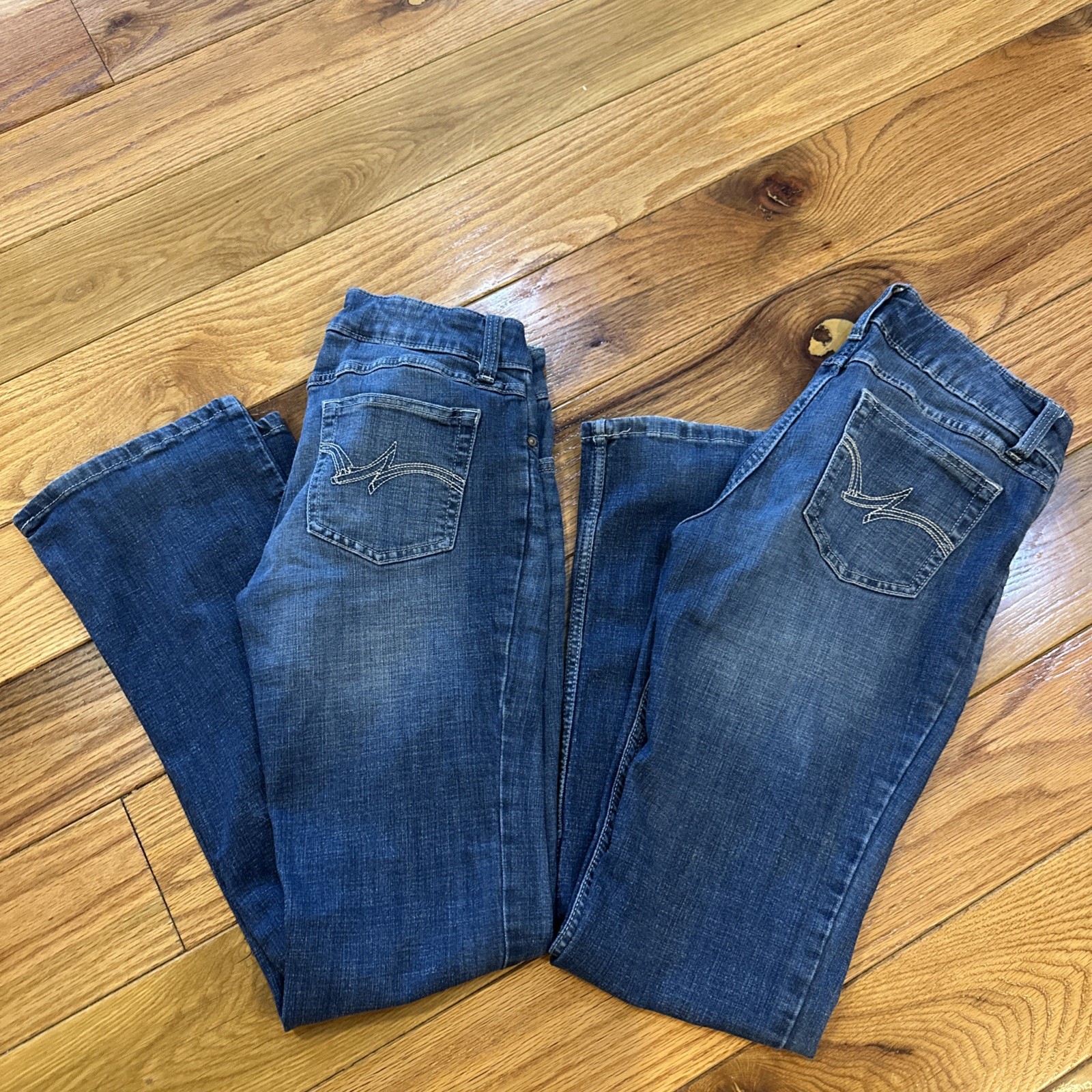 2 Pair Women’s Wrangler Bootcut Jeans 7×34 1009MWZDO Stretch Exc Condition