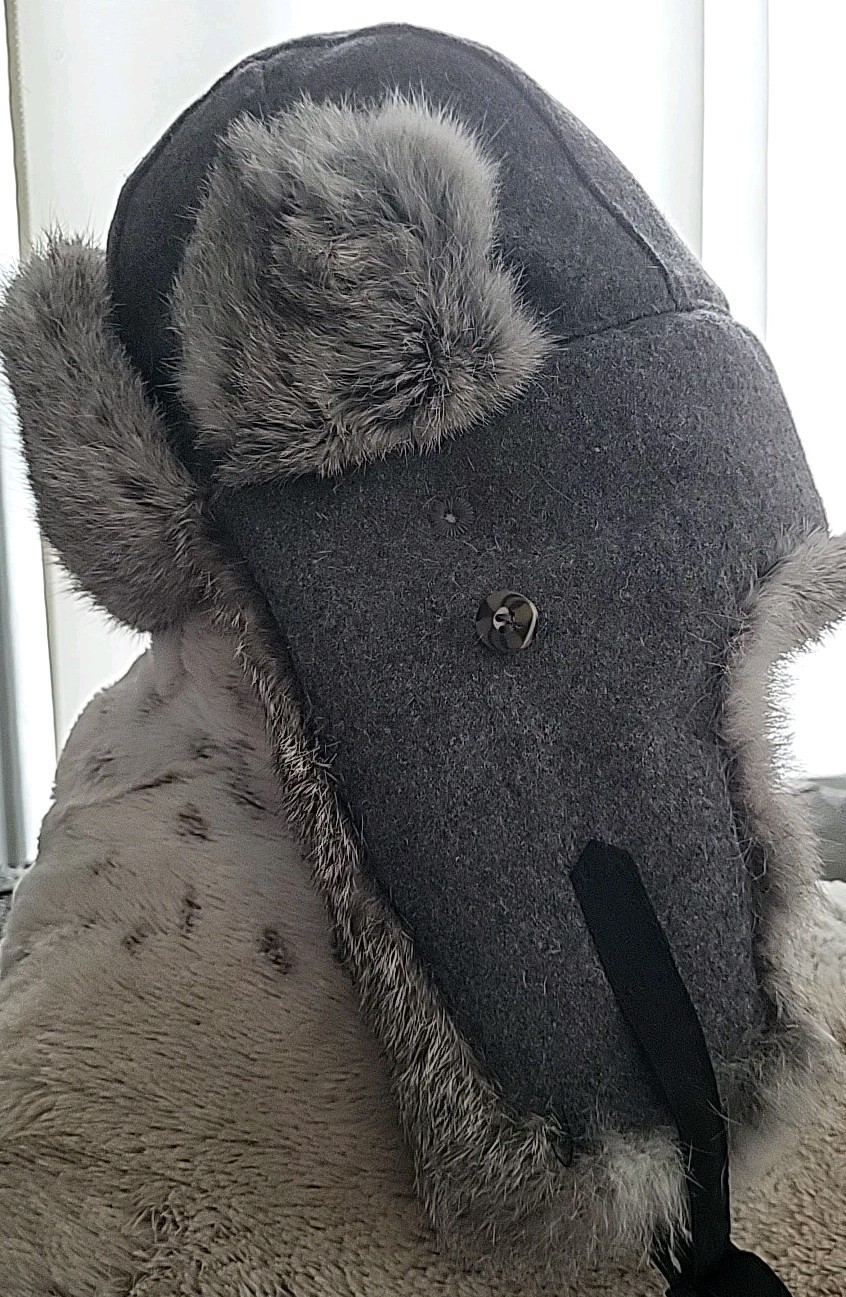 Mad Bomber Hat Trapper Fitted Mens M Gray Rabbit Fur Ear Flap Winter Outdoor