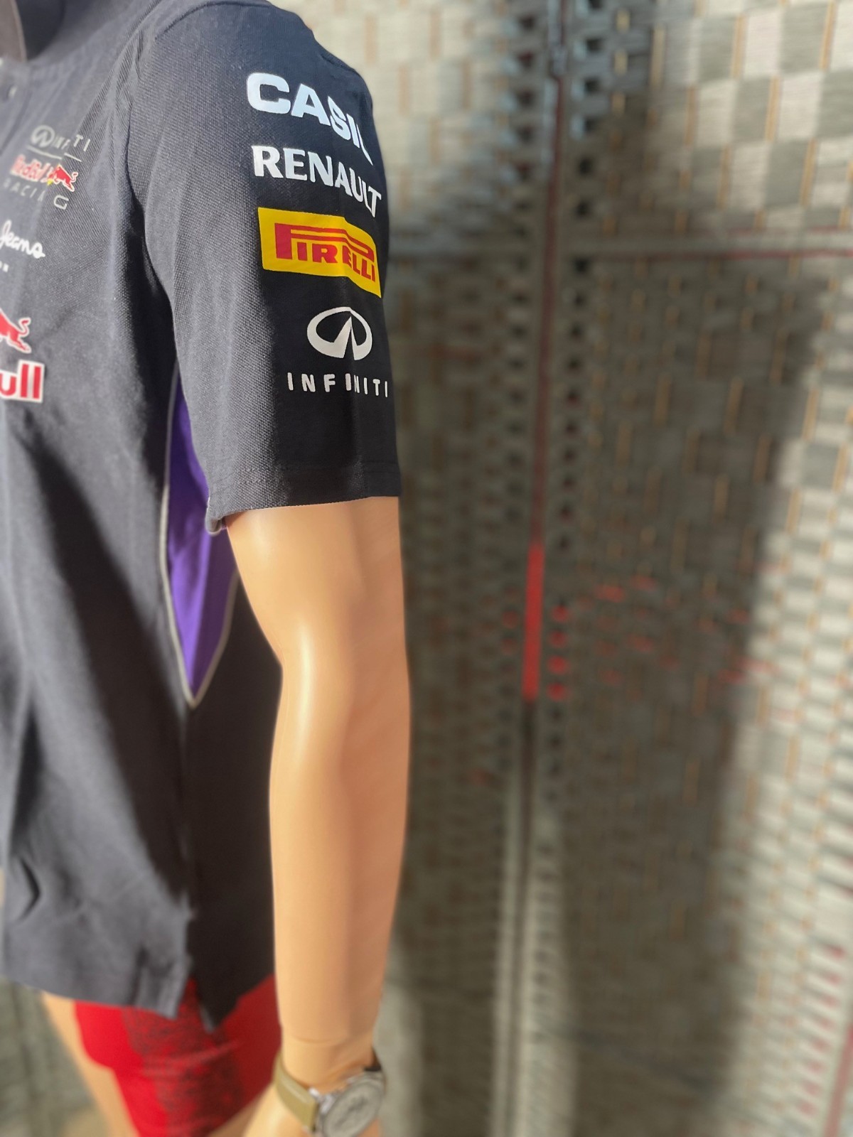 NEW Red Bull Racing F1 Formula 1 Men’s Polo Shirt 2012 Genuine VINTAGE- XL
