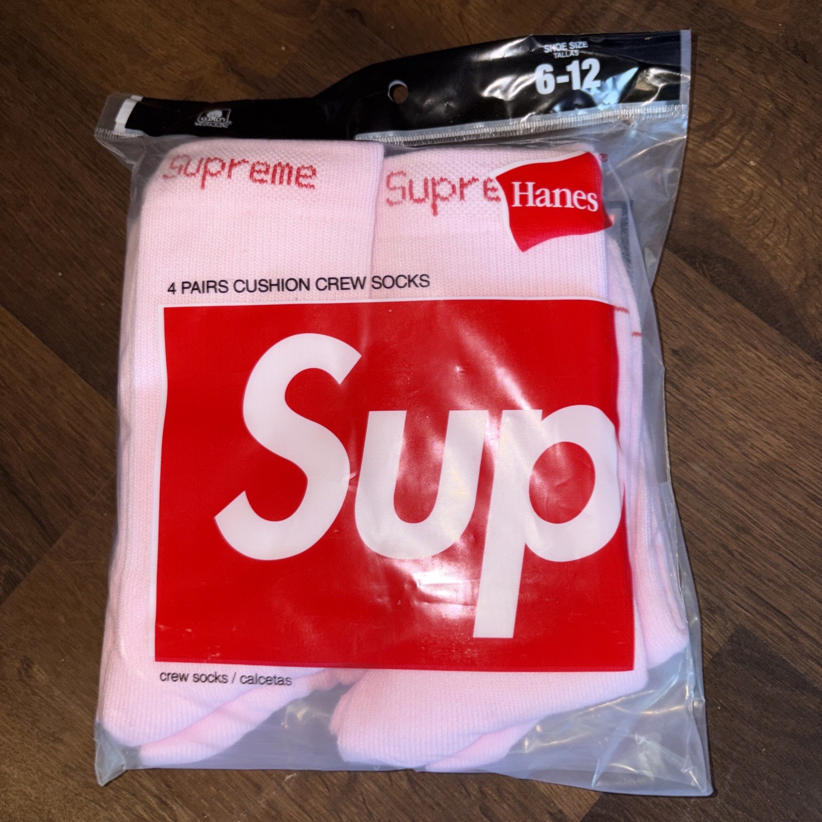 Supreme x Hanes Pink Crew Socks 4-Pack Size 6-12 Hypebeast Authentic Fast Ship